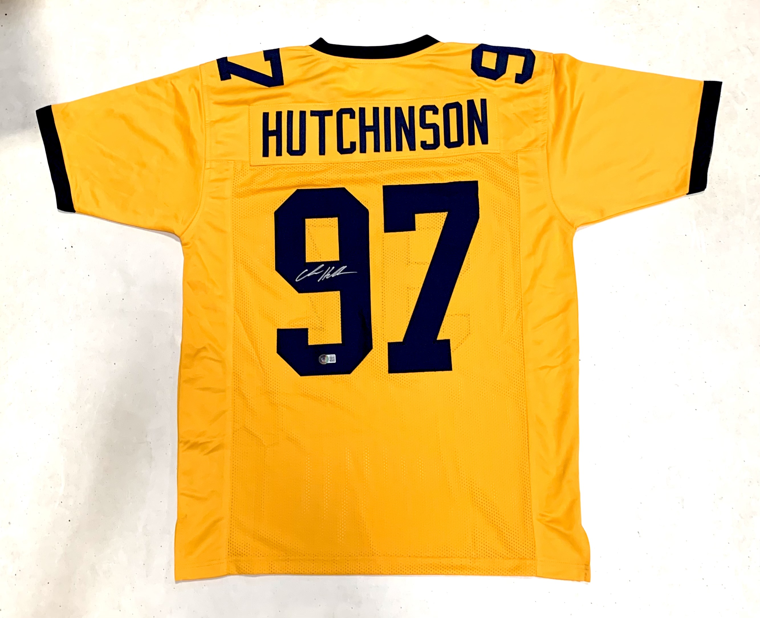 Chris Hutchinson Signed Jersey (Beckett) at PristineAuction.com Chris Hutchinson Signed Jersey (Beckett) at PristineAuction.com