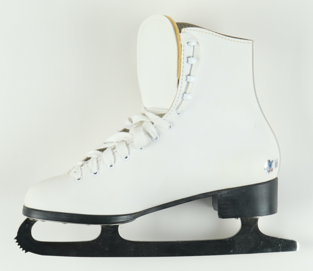 Oksana Baiul Signed Ice Skate Inscribed "Best Wishes!" (Beckett) (See ...
