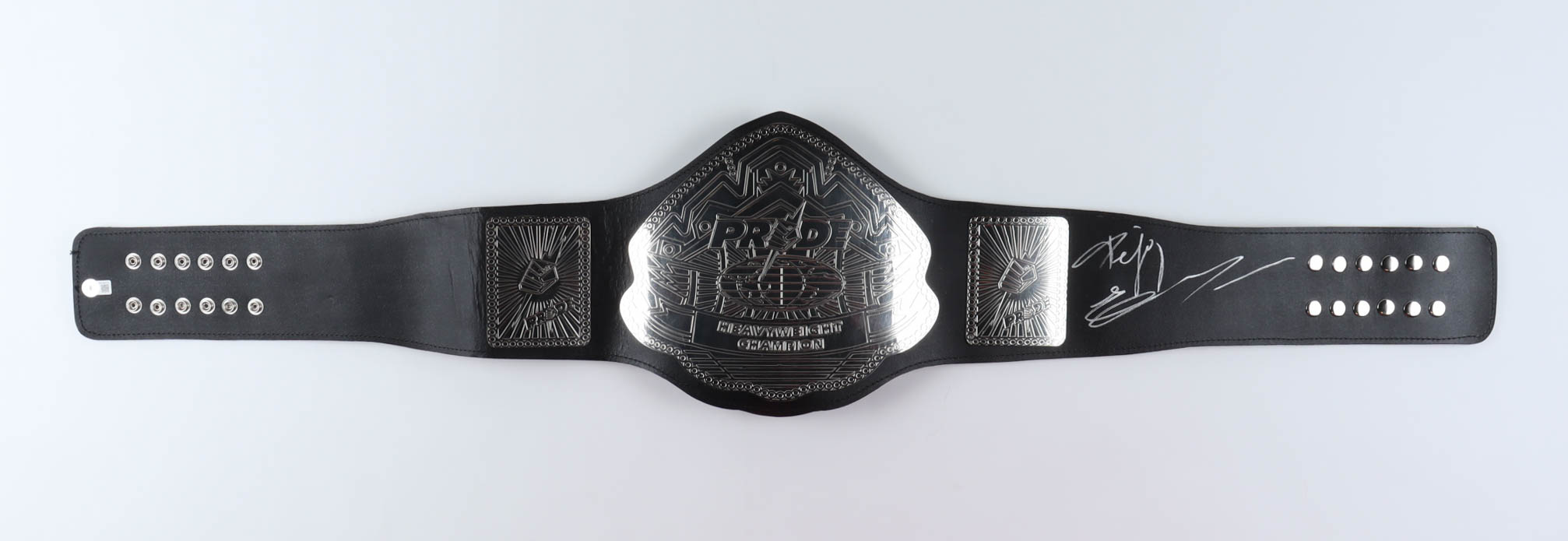 Fedor Emelianenko Signed Full-Size MMA Pride Championship Belt (Beckett) at PristineAuction.com Fedor Emelianenko Signed Full-Size MMA Pride Championship Belt (Beckett) at PristineAuction.com