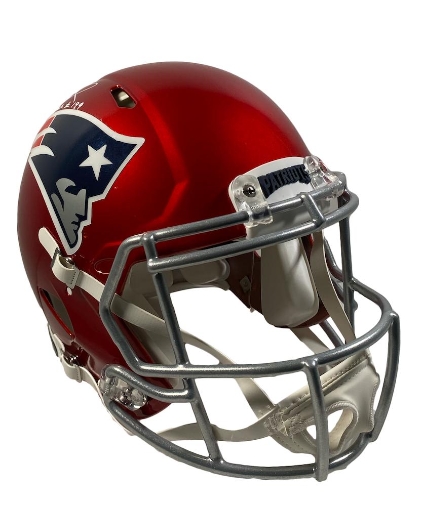 Tom Brady Signed LE Patriots Full-Size Authentic On-Field Flash Alternate Speed Helmet Inscribed "2000 Pick #199" (Fanatics) at PristineAuction.com Tom Brady Signed LE Patriots Full-Size Authentic On-Field Flash Alternate Speed Helmet Inscribed "2000 Pick #199" (Fanatics) at PristineAuction.com