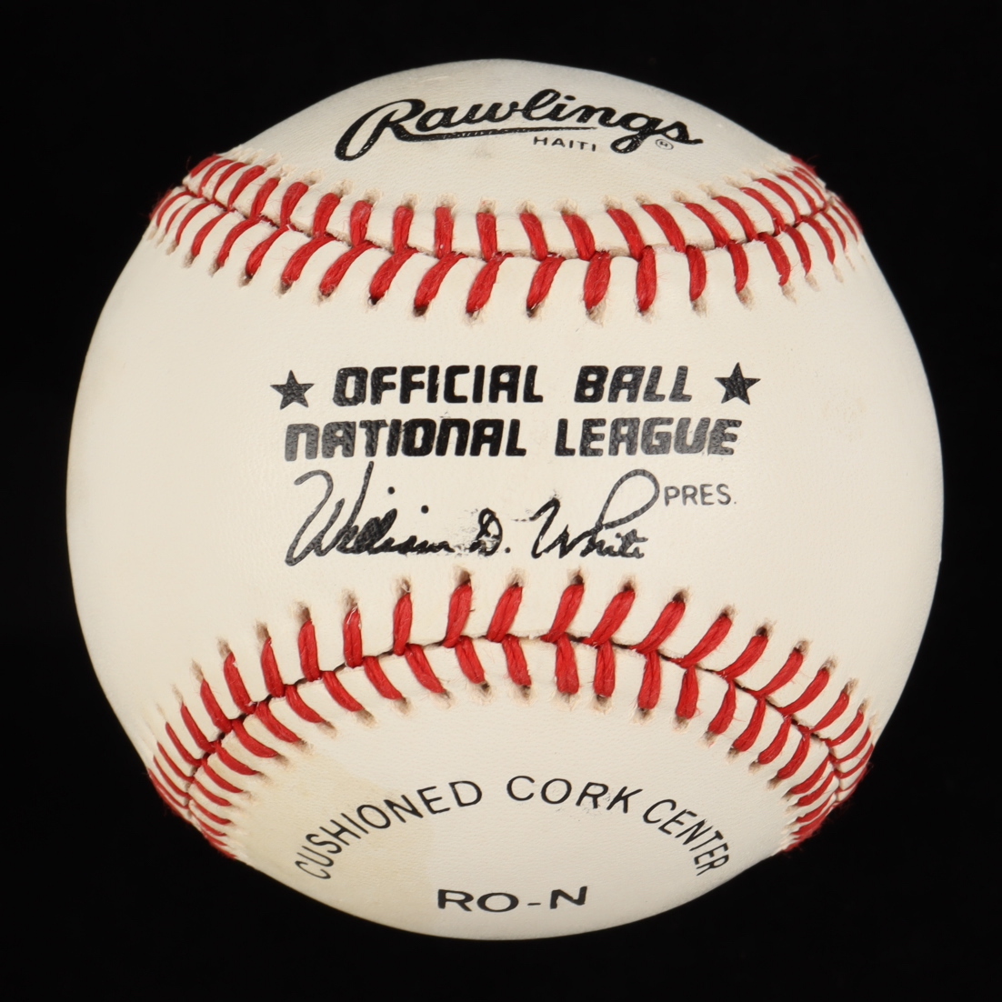 Hank Aaron Signed ONL Baseball (JSA) at PristineAuction.com Hank Aaron Signed ONL Baseball (JSA) at PristineAuction.com