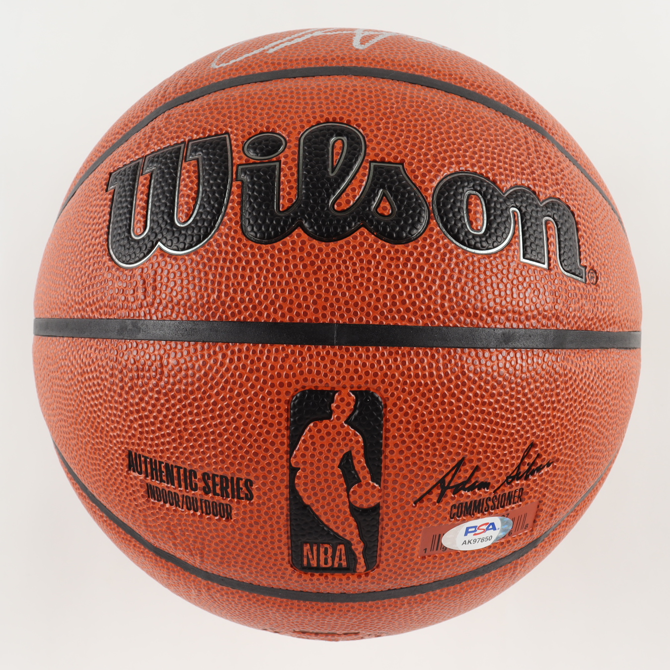Ochai Agbaji Signed NBA Basketball (PSA) at PristineAuction.com Ochai Agbaji Signed NBA Basketball (PSA) at PristineAuction.com