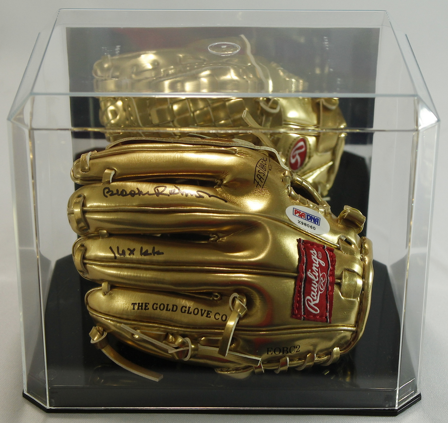 Brooks Robinson Signed Rawlings Gold Glove Mini-Baseball Glove Inscribed "16x G.G." (PSA COA) at PristineAuction.com Brooks Robinson Signed Rawlings Gold Glove Mini-Baseball Glove Inscribed "16x G.G." (PSA COA) at PristineAuction.com