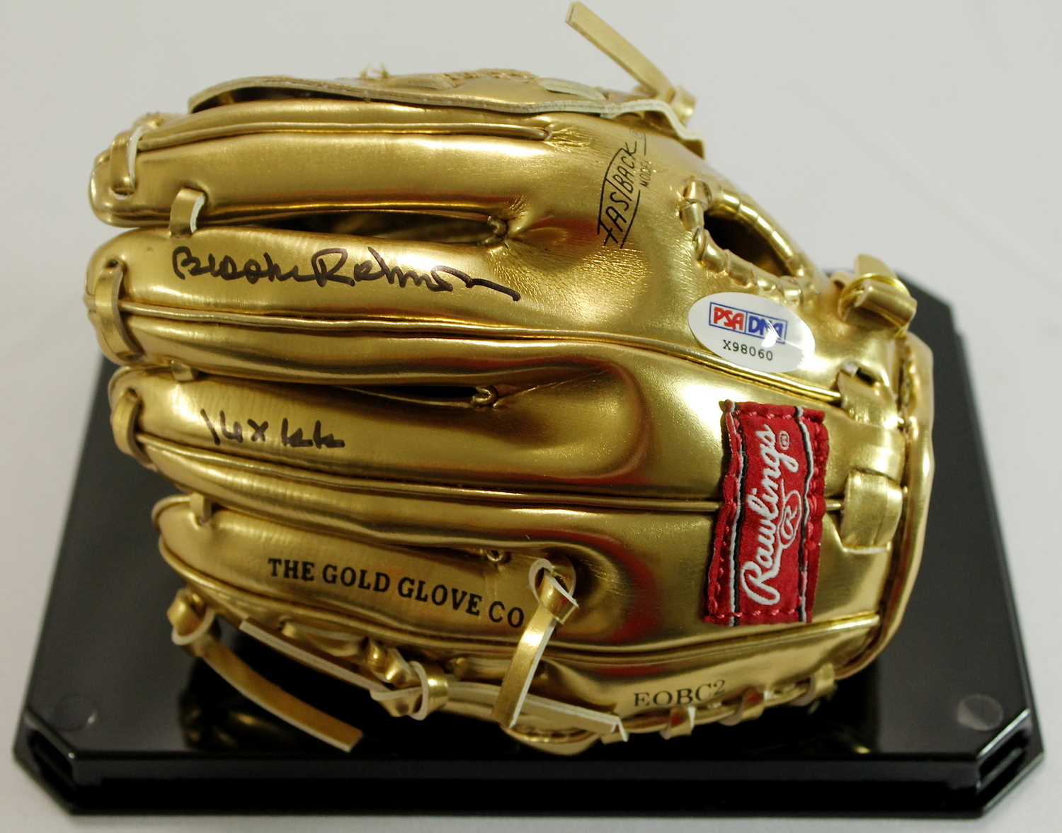 Brooks Robinson Signed Rawlings Gold Glove Mini-Baseball Glove Inscribed "16x G.G." (PSA COA) at PristineAuction.com Brooks Robinson Signed Rawlings Gold Glove Mini-Baseball Glove Inscribed "16x G.G." (PSA COA) at PristineAuction.com