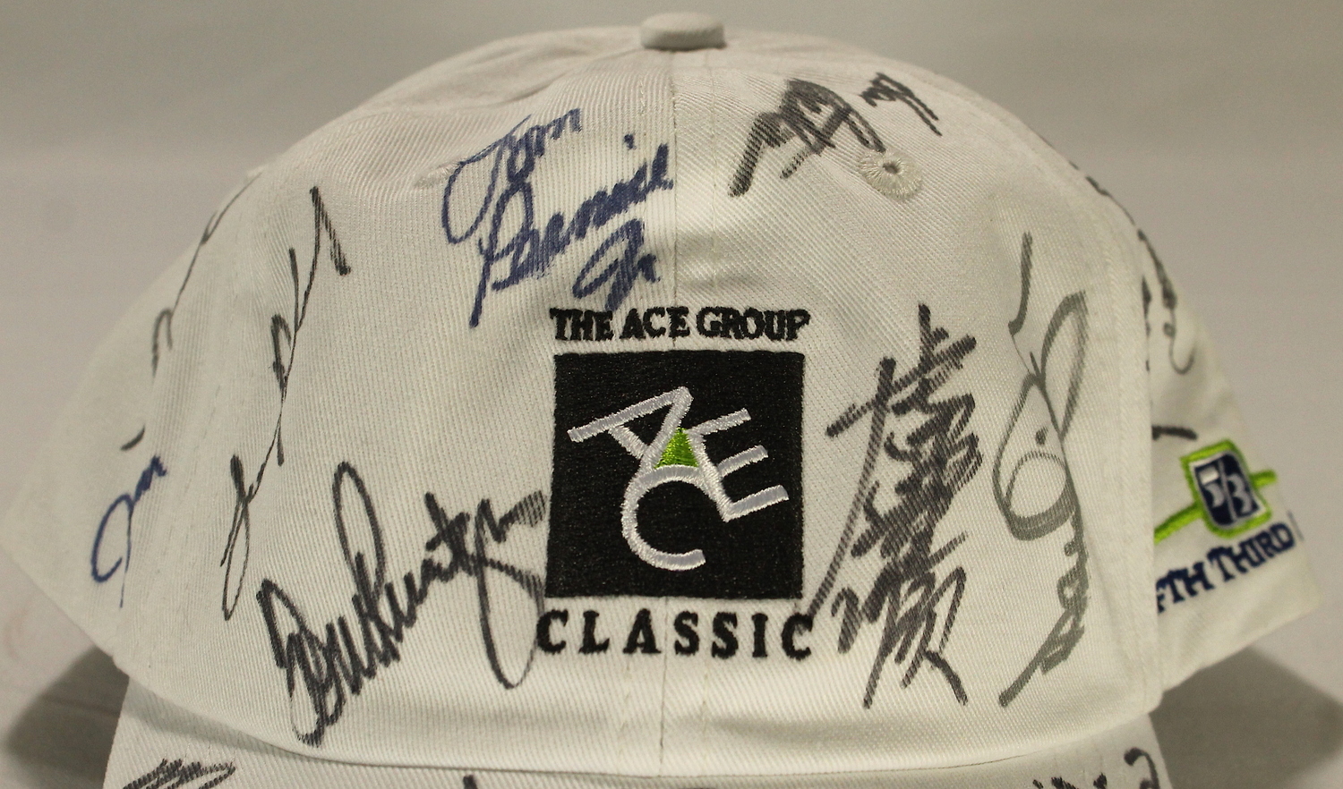 PGA Multi-Signed Hat Signed by (24) with Mark O'Meara, Gary Player, Hale Irwin (JSA ALOA) at PristineAuction.com PGA Multi-Signed Hat Signed by (24) with Mark O'Meara, Gary Player, Hale Irwin (JSA ALOA) at PristineAuction.com