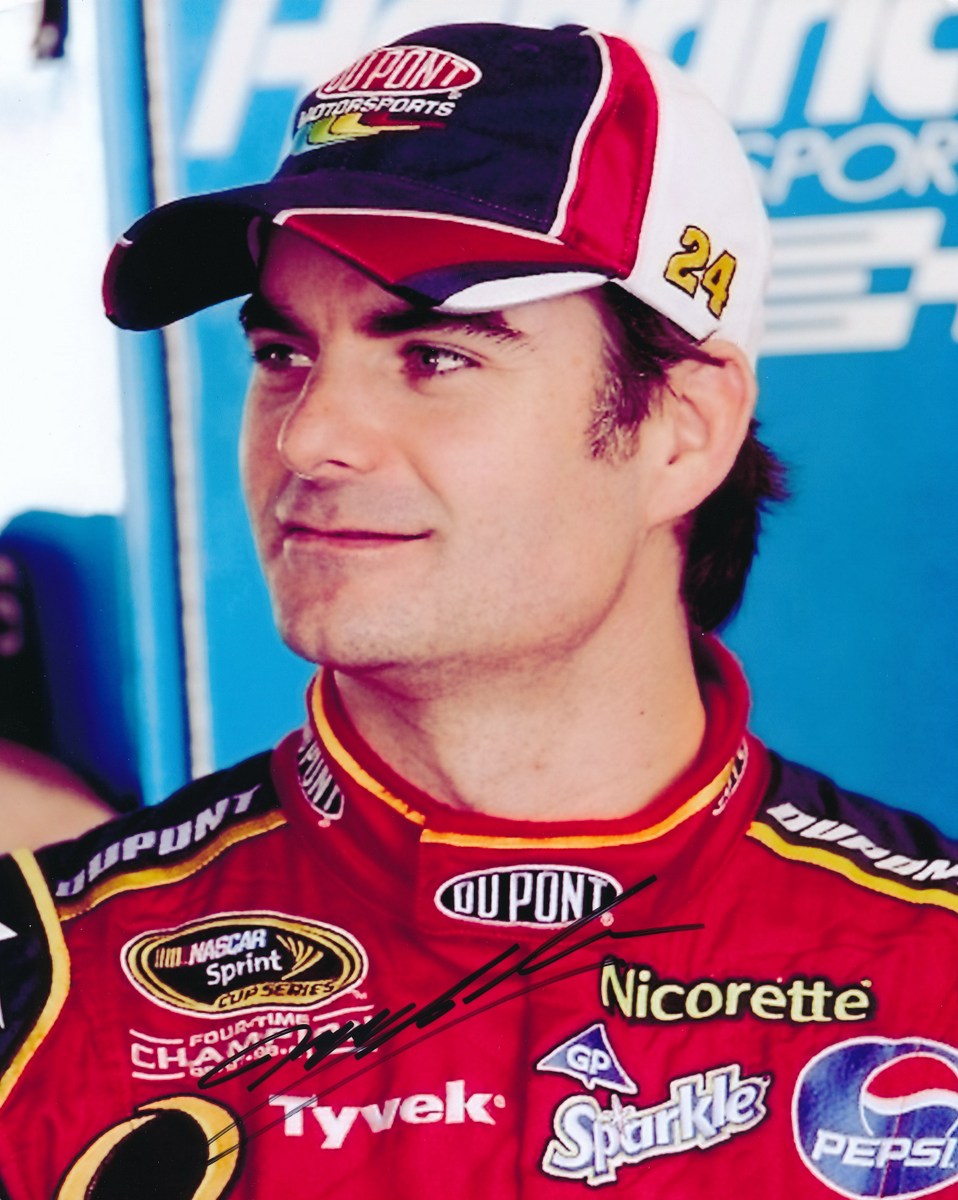 Jeff Gordon Signed NASCAR 8x10 Photo (PA LOA) at PristineAuction.com Jeff Gordon Signed NASCAR 8x10 Photo (PA LOA) at PristineAuction.com