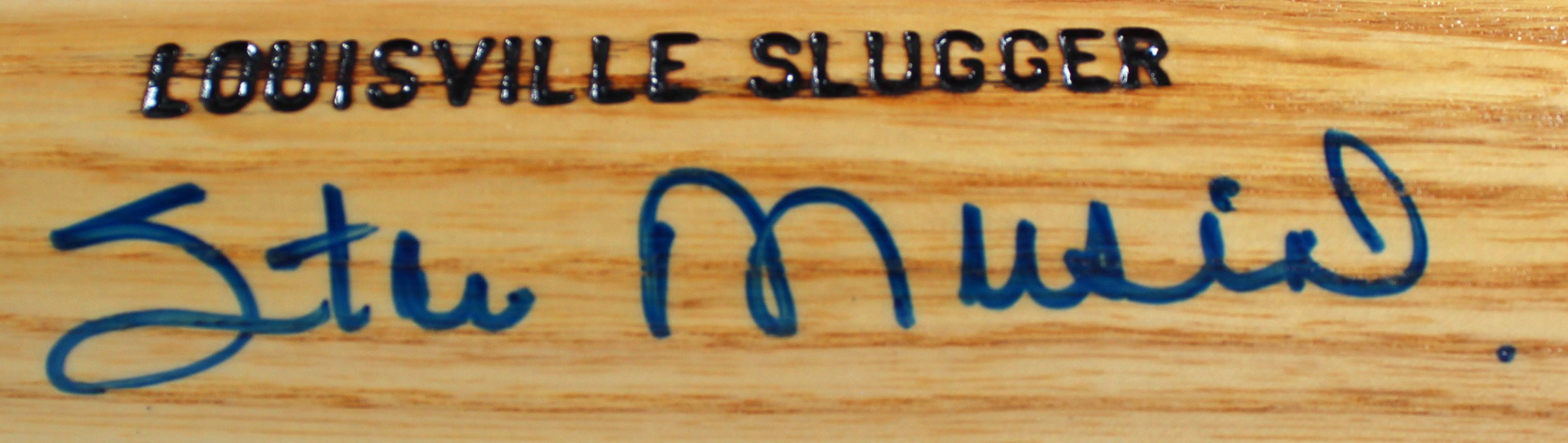 Stan Musial Signed Louisville Slugger Player Model Baseball Bat (Beckett) at PristineAuction.com Stan Musial Signed Louisville Slugger Player Model Baseball Bat (Beckett) at PristineAuction.com