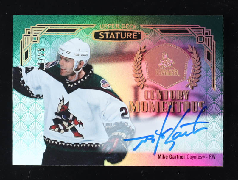 Mike Gartner 2020-21 Upper Deck Stature Century Momentous Autographs Green #CM7 #10/25 at PristineAuction.com Mike Gartner 2020-21 Upper Deck Stature Century Momentous Autographs Green #CM7 #10/25 at PristineAuction.com