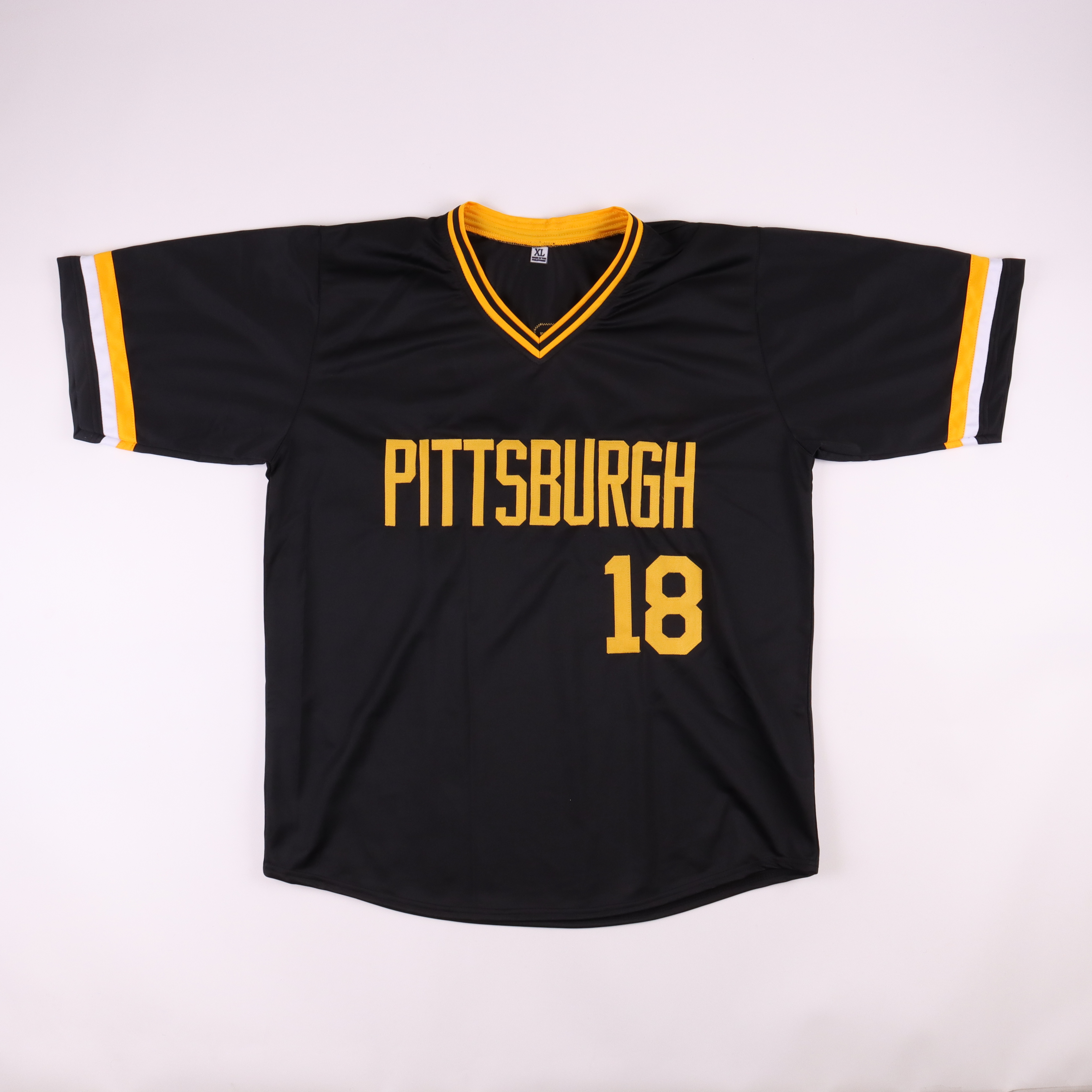 Omar Moreno Signed Jersey (Beckett) at PristineAuction.com Omar Moreno Signed Jersey (Beckett) at PristineAuction.com