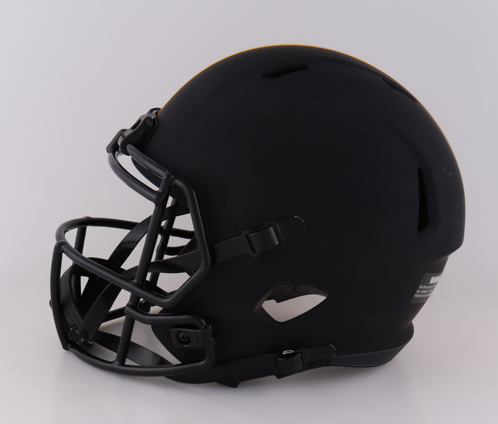 Jerome Bettis Signed Steelers Full-Size Eclipse Alternate Speed Helmet (Beckett) at PristineAuction.com Jerome Bettis Signed Steelers Full-Size Eclipse Alternate Speed Helmet (Beckett) at PristineAuction.com