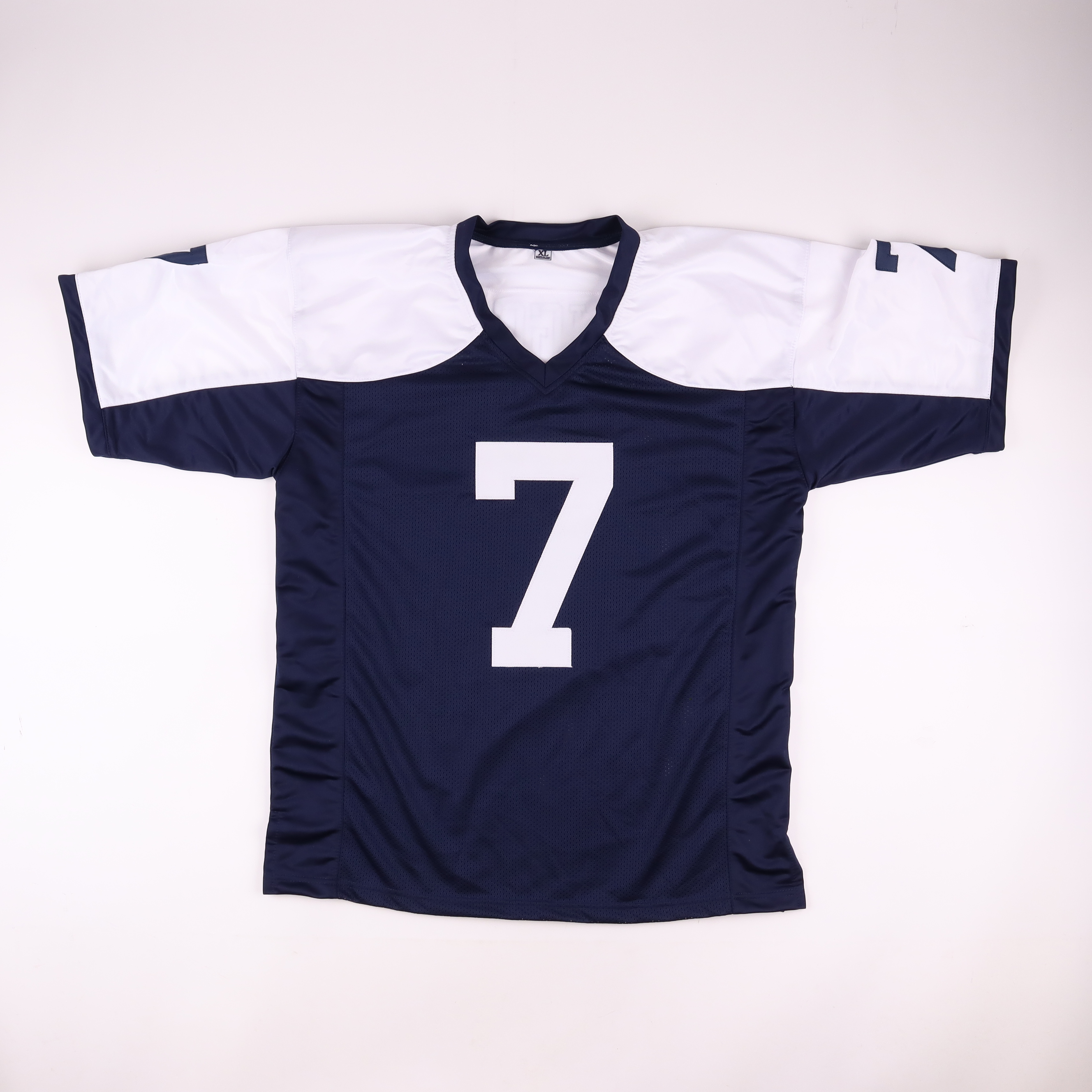 Trevon Diggs Signed Jersey (JSA) at PristineAuction.com Trevon Diggs Signed Jersey (JSA) at PristineAuction.com