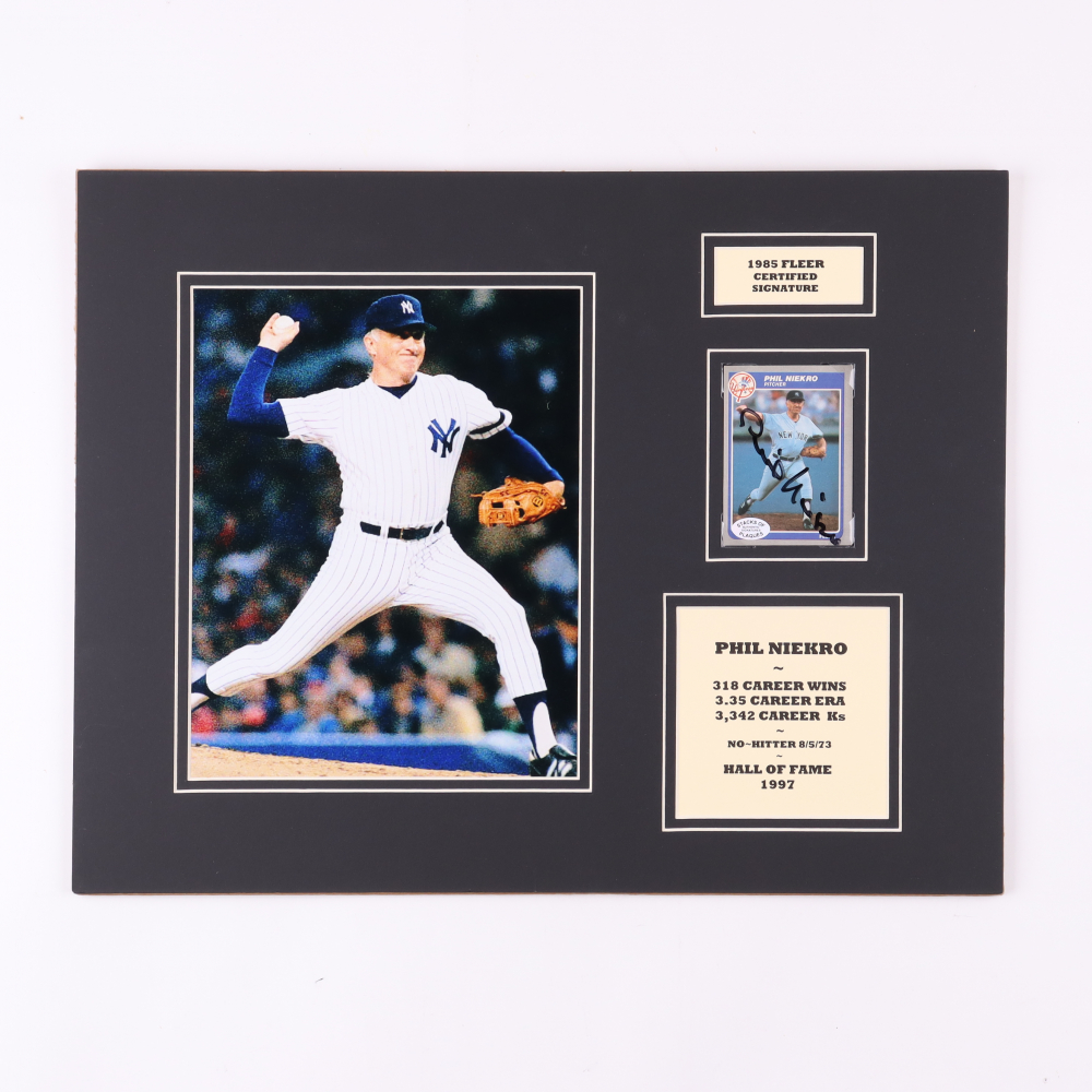 Phil Niekro Signed Yankees Custom Matted 1985 Fleer 138 Baseball Card