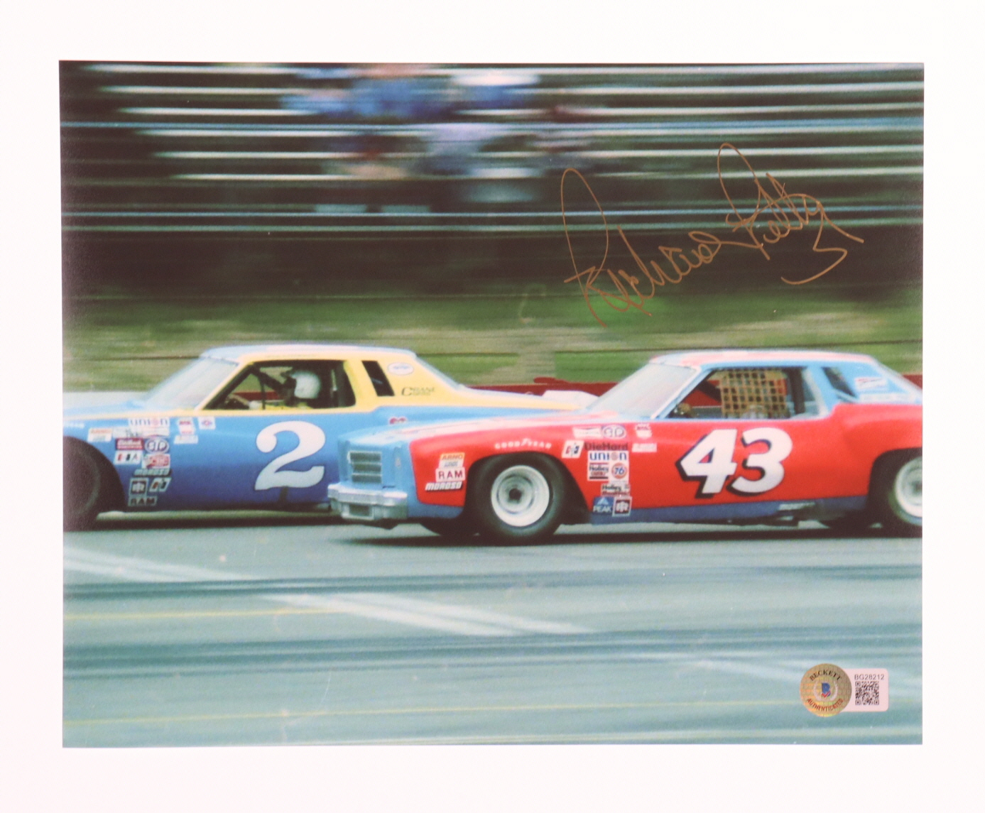 Richard Petty Signed NASCAR 8x10 Photo (Beckett) at PristineAuction.com Richard Petty Signed NASCAR 8x10 Photo (Beckett) at PristineAuction.com