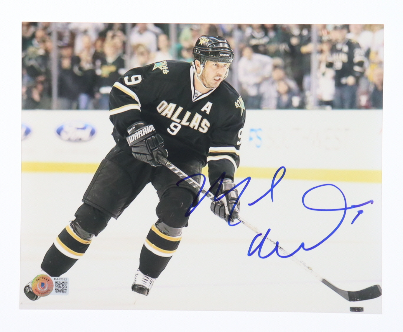 Mike Modano Signed Stars 8x10 Photo (Beckett) at PristineAuction.com Mike Modano Signed Stars 8x10 Photo (Beckett) at PristineAuction.com