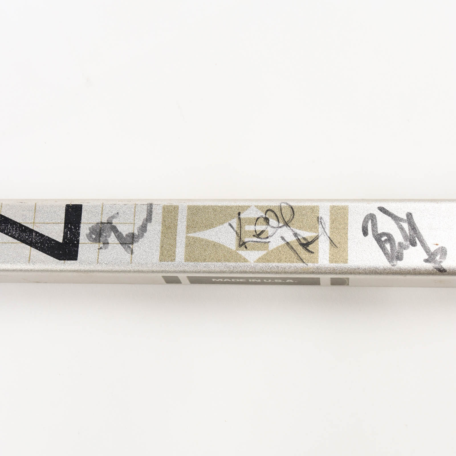 1989-90 Kings Easton Hockey Stick Team-Signed by (18) with Wayne Gretzky, Dave Taylor, Kelly Hrudey, Tony Granato (Beckett) at PristineAuction.com 1989-90 Kings Easton Hockey Stick Team-Signed by (18) with Wayne Gretzky, Dave Taylor, Kelly Hrudey, Tony Granato (Beckett) at PristineAuction.com