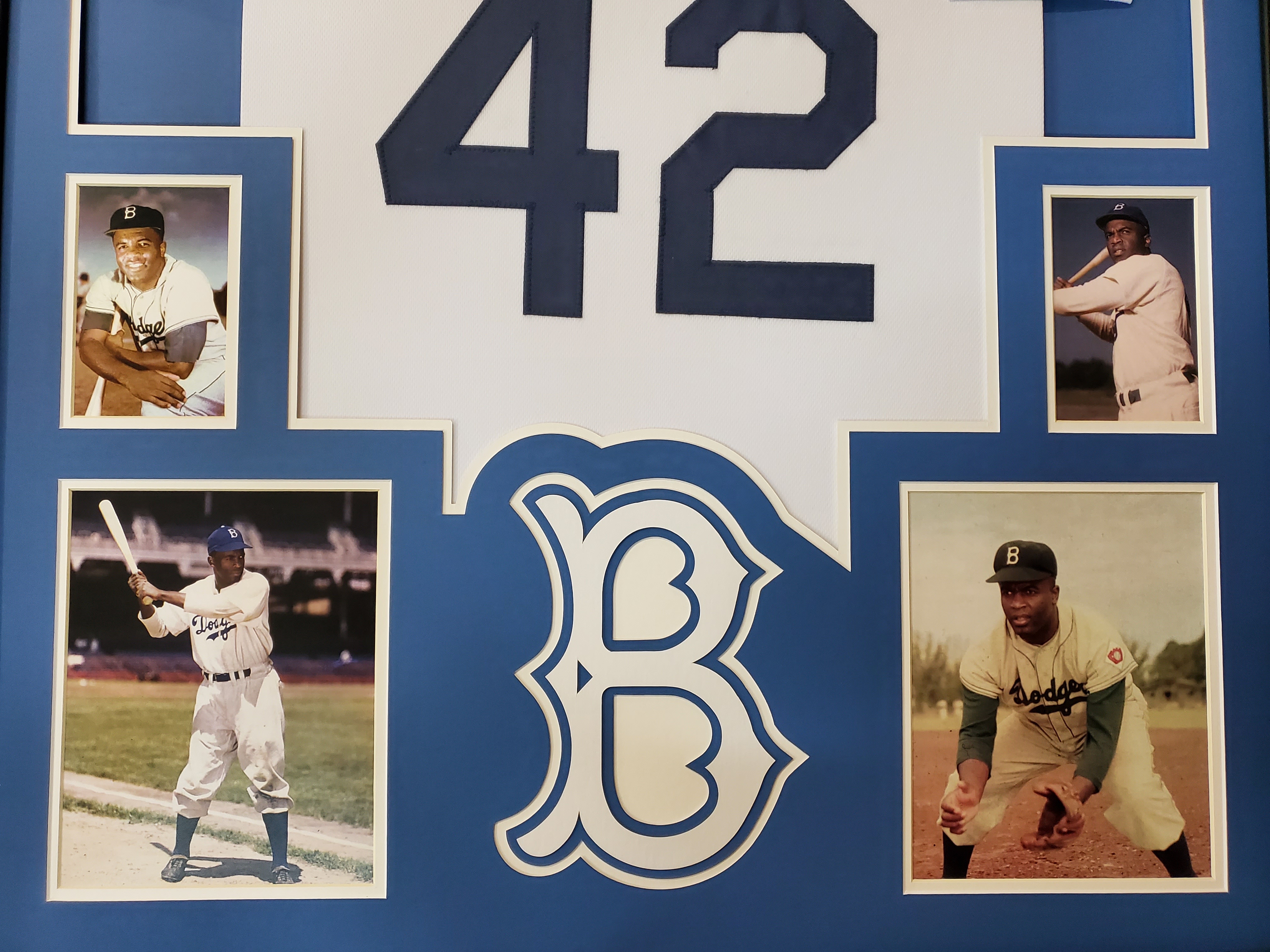 Jackie Robinson Custom Framed Jersey Display at PristineAuction.com Jackie Robinson Custom Framed Jersey Display at PristineAuction.com