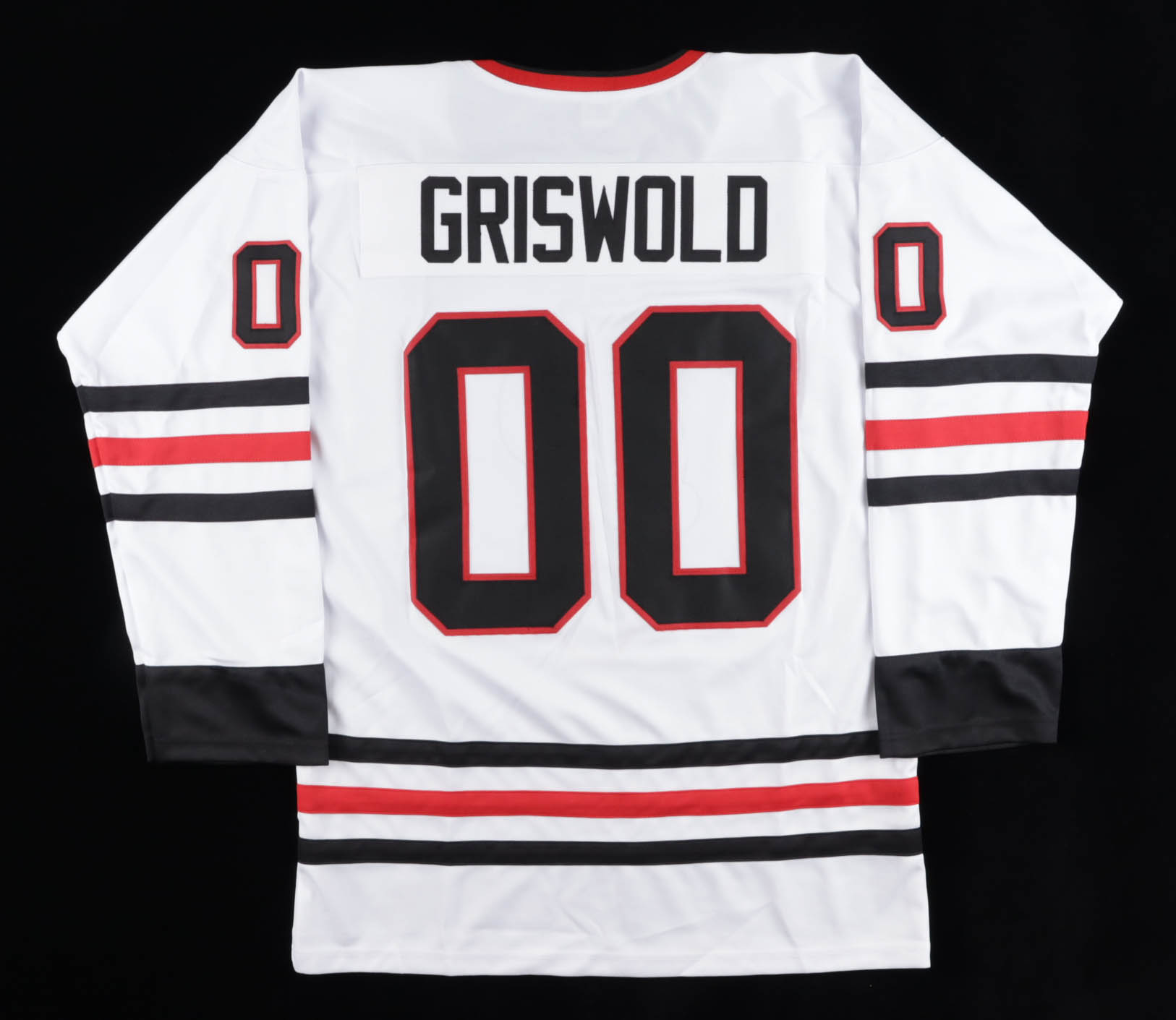 Chevy Chase "National Lampoon's Christmas Vacation" Jersey at PristineAuction.com Chevy Chase "National Lampoon's Christmas Vacation" Jersey at PristineAuction.com