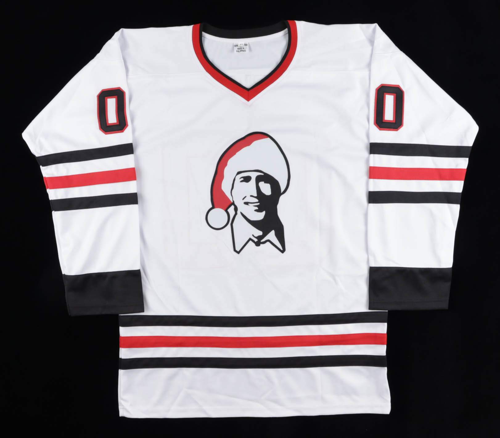 Chevy Chase "National Lampoon's Christmas Vacation" Jersey at PristineAuction.com Chevy Chase "National Lampoon's Christmas Vacation" Jersey at PristineAuction.com