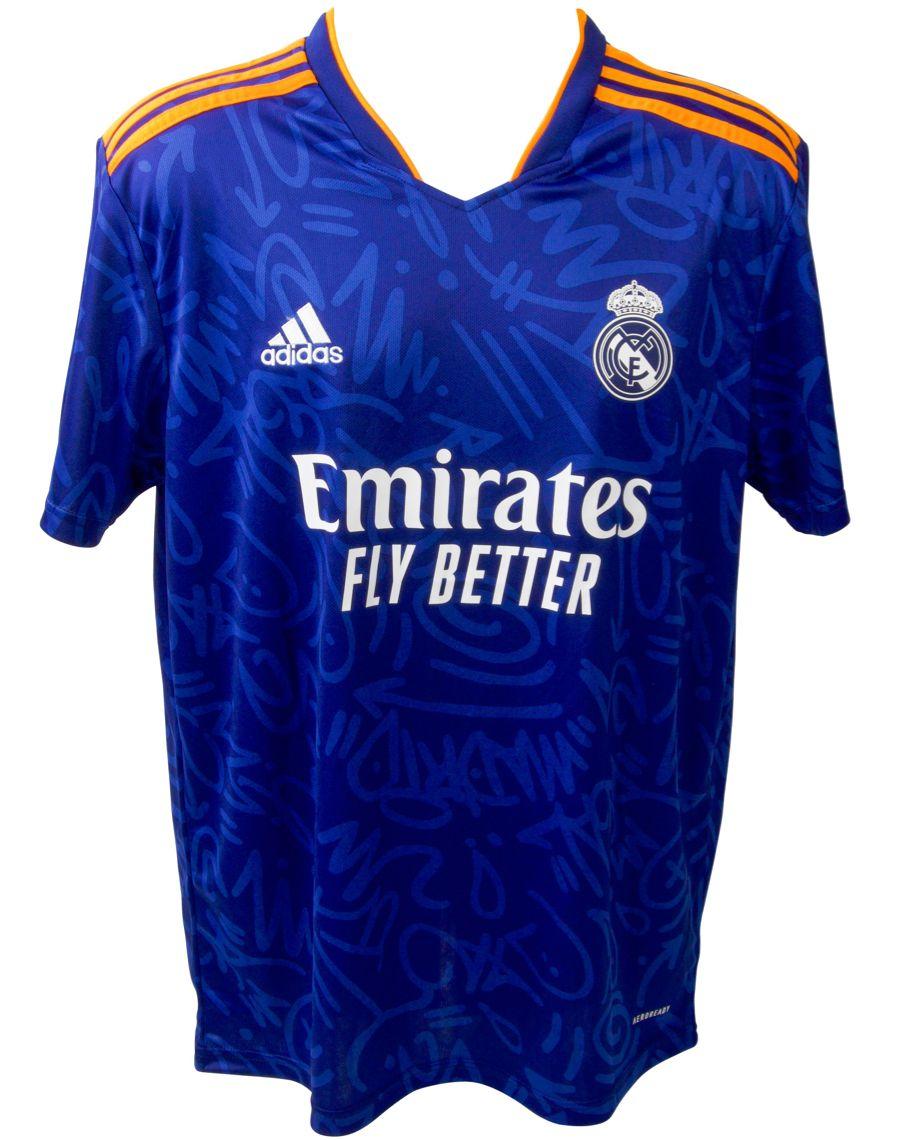 Vinicius Junior Signed Real Madrid Jersey (Beckett) at PristineAuction.com Vinicius Junior Signed Real Madrid Jersey (Beckett) at PristineAuction.com