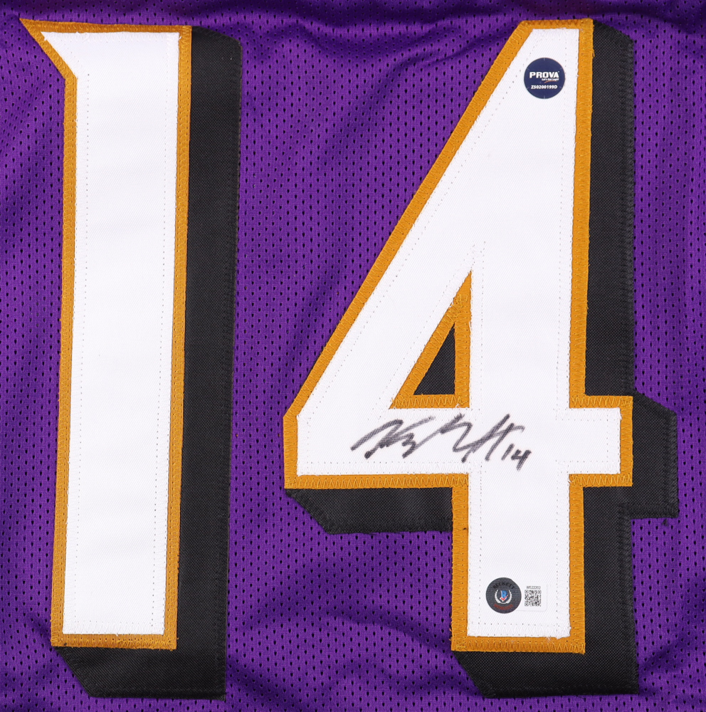 Kyle Hamilton Signed Jersey (Beckett & Prova) at PristineAuction.com Kyle Hamilton Signed Jersey (Beckett & Prova) at PristineAuction.com