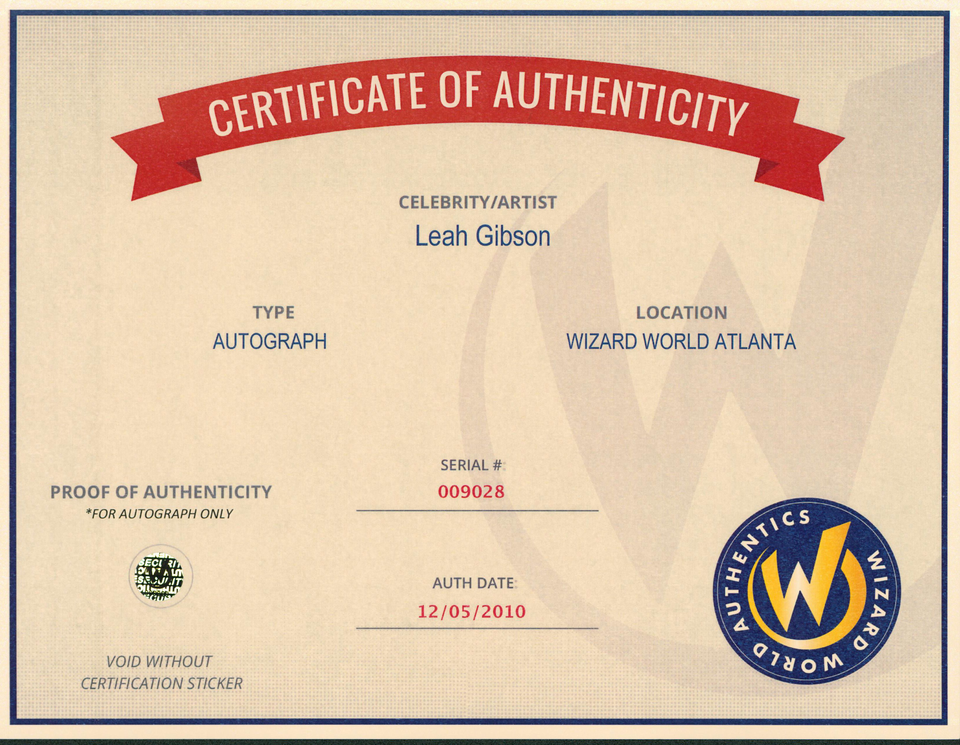 Leah Gibson Signed 8x10 Photo (Wizard World) at PristineAuction.com Leah Gibson Signed 8x10 Photo (Wizard World) at PristineAuction.com