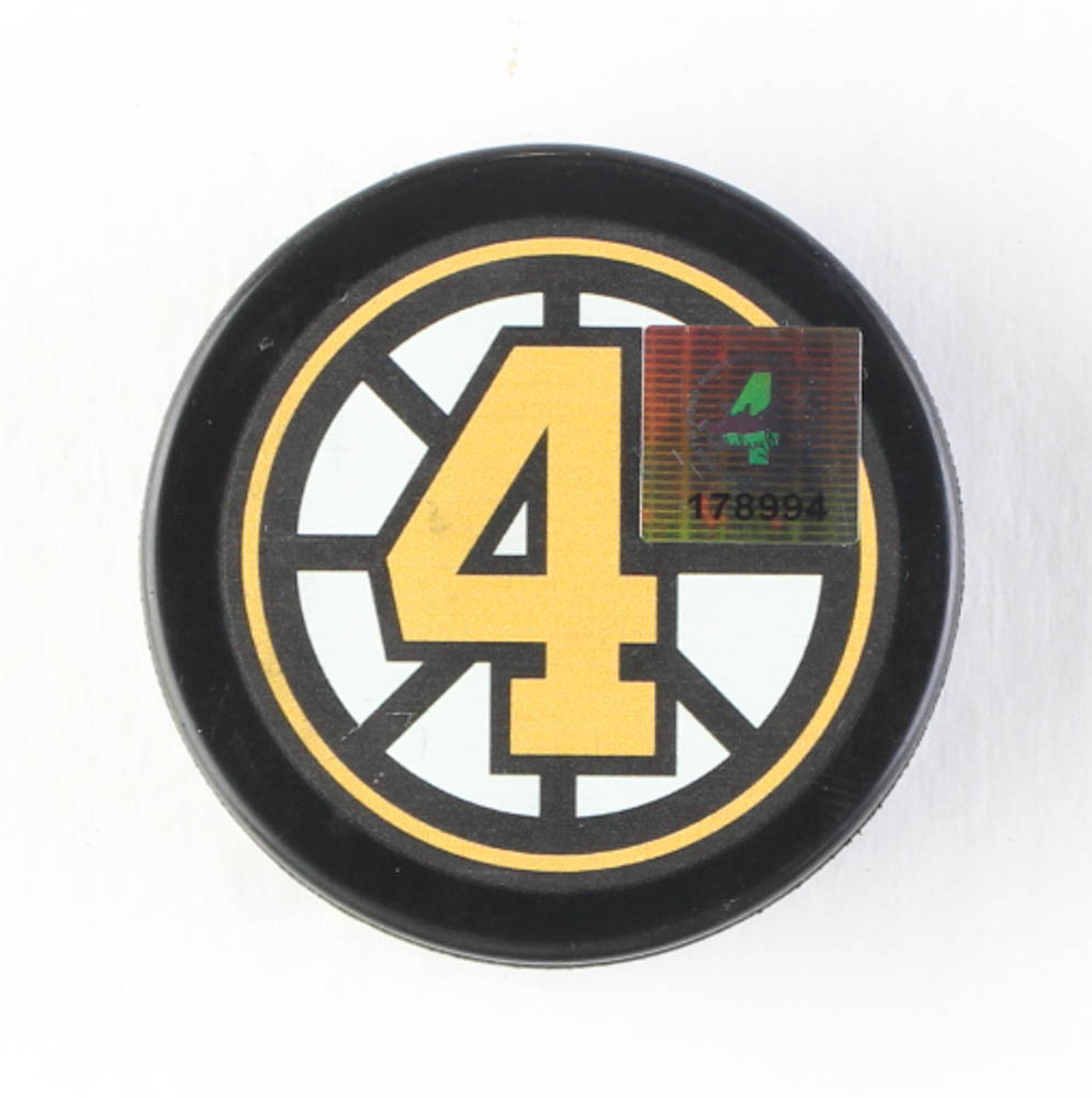 Bobby Orr Signed Bruins Logo Puck (Orr) at PristineAuction.com Bobby Orr Signed Bruins Logo Puck (Orr) at PristineAuction.com