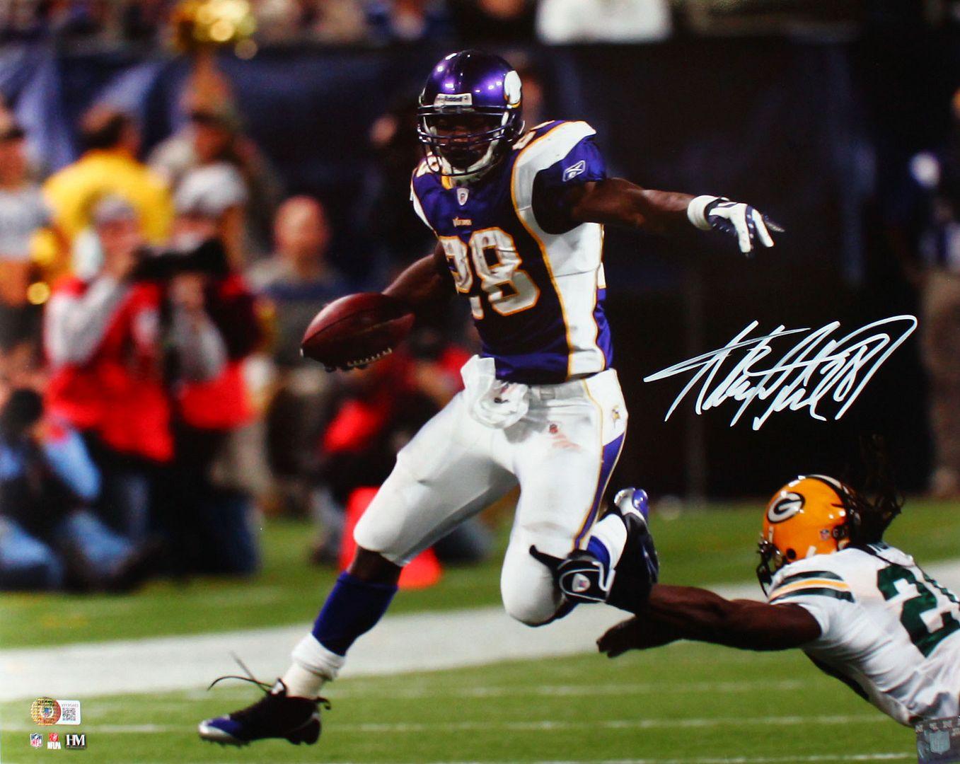 Adrian Peterson Signed Vikings 16x20 Photo (Beckett) at PristineAuction.com Adrian Peterson Signed Vikings 16x20 Photo (Beckett) at PristineAuction.com