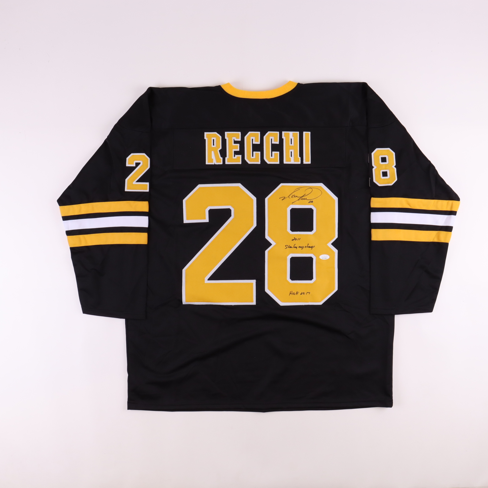 Mark Recchi Signed Jersey Inscribed "2011 Stanley Cup Champs" & "HOF 2017" (JSA) at PristineAuction.com Mark Recchi Signed Jersey Inscribed "2011 Stanley Cup Champs" & "HOF 2017" (JSA) at PristineAuction.com