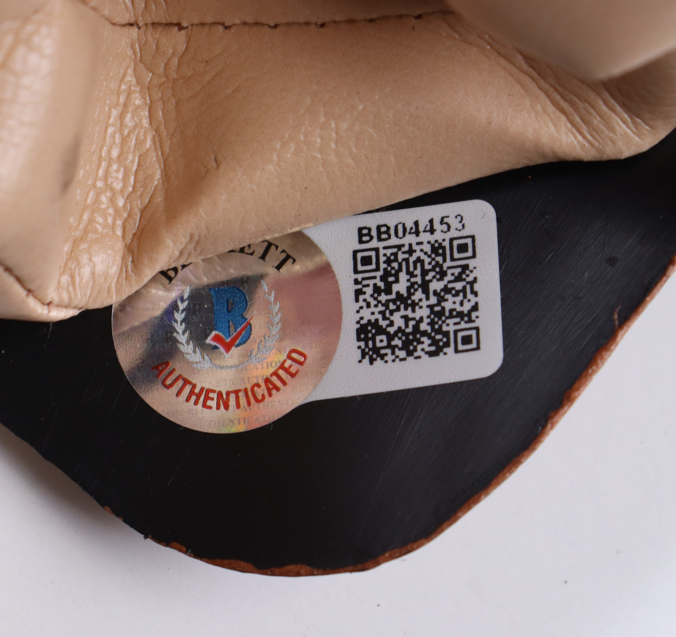 Michael Bailey Smith Signed "A Nightmare on Elm Street" Freddy Krueger Replica Glove Inscribed "Super Freddy" (Becket) at PristineAuction.com Michael Bailey Smith Signed "A Nightmare on Elm Street" Freddy Krueger Replica Glove Inscribed "Super Freddy" (Becket) at PristineAuction.com