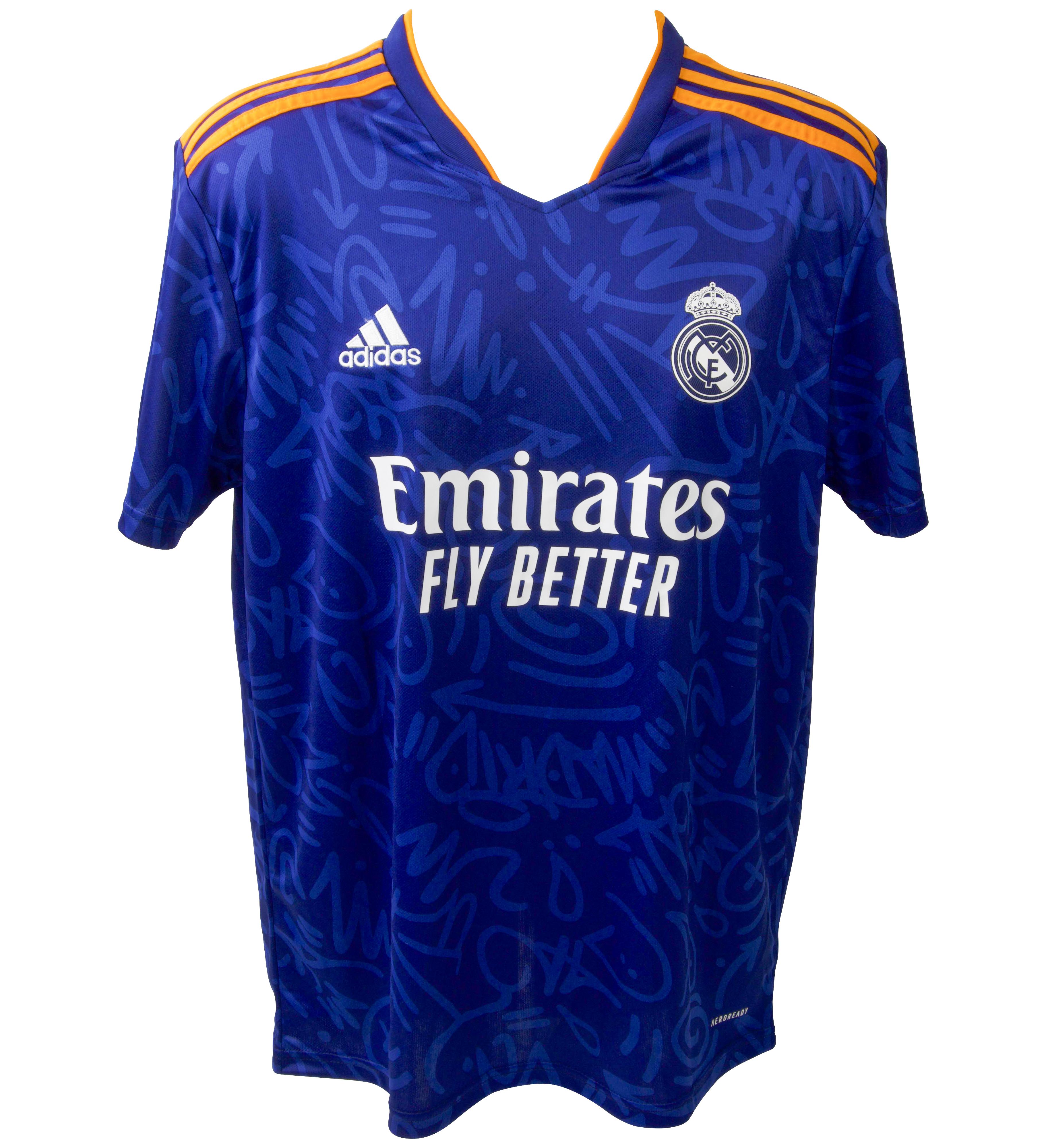 Vinicius Junior Signed Real Madrid Jersey (Beckett) at PristineAuction.com Vinicius Junior Signed Real Madrid Jersey (Beckett) at PristineAuction.com