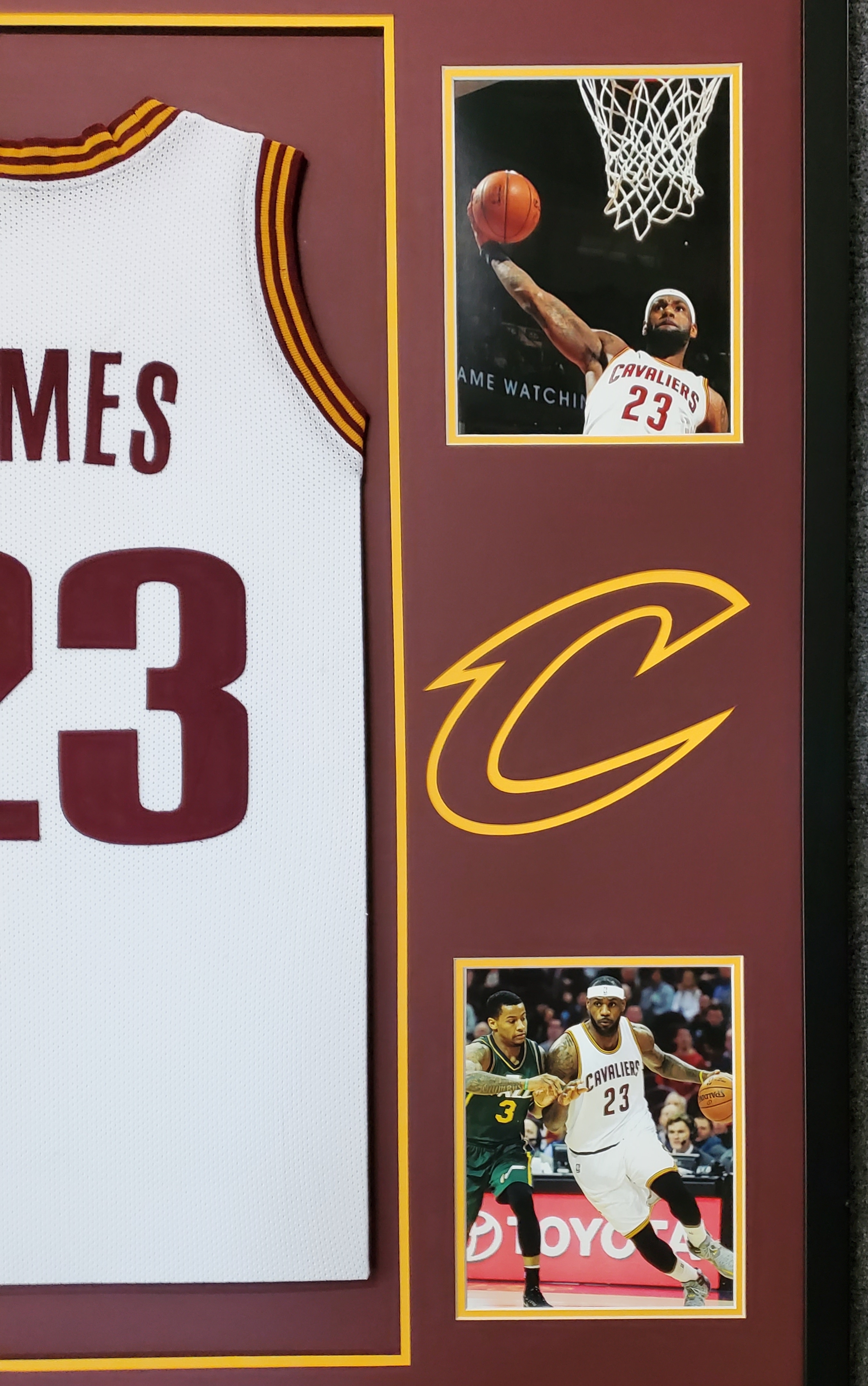 Lebron James Custom Framed Jersey Display at PristineAuction.com Lebron James Custom Framed Jersey Display at PristineAuction.com