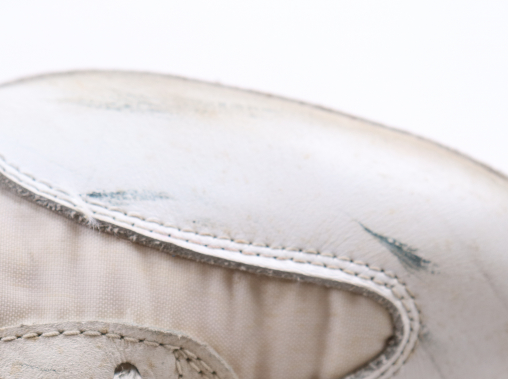 Mike Tyson Signed Pair of Vintage Everlast Boxing Shoes (PSA & Tyson