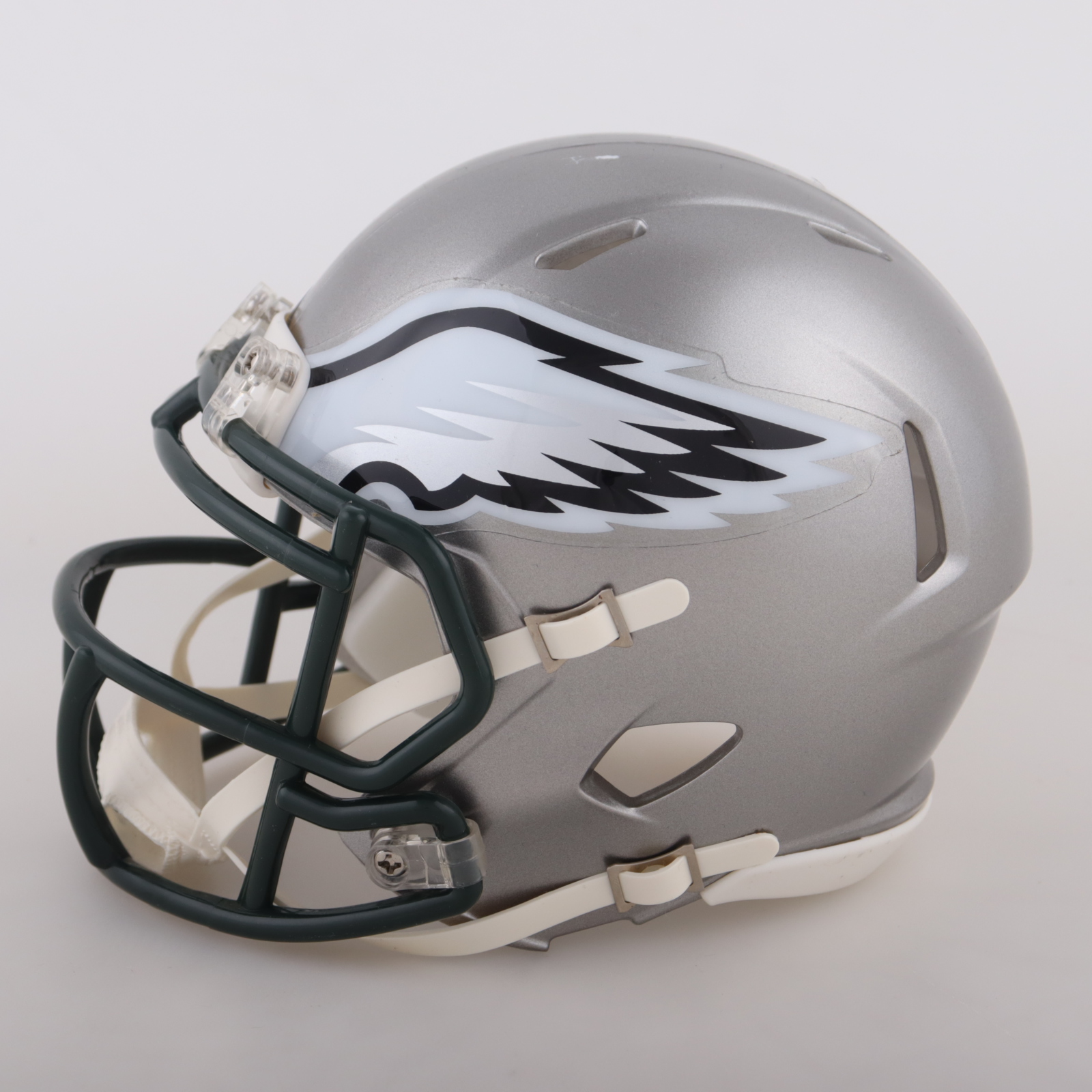 Brian Dawkins Signed Eagles Flash Alternate Speed Mini Helmet (Beckett) at PristineAuction.com Brian Dawkins Signed Eagles Flash Alternate Speed Mini Helmet (Beckett) at PristineAuction.com