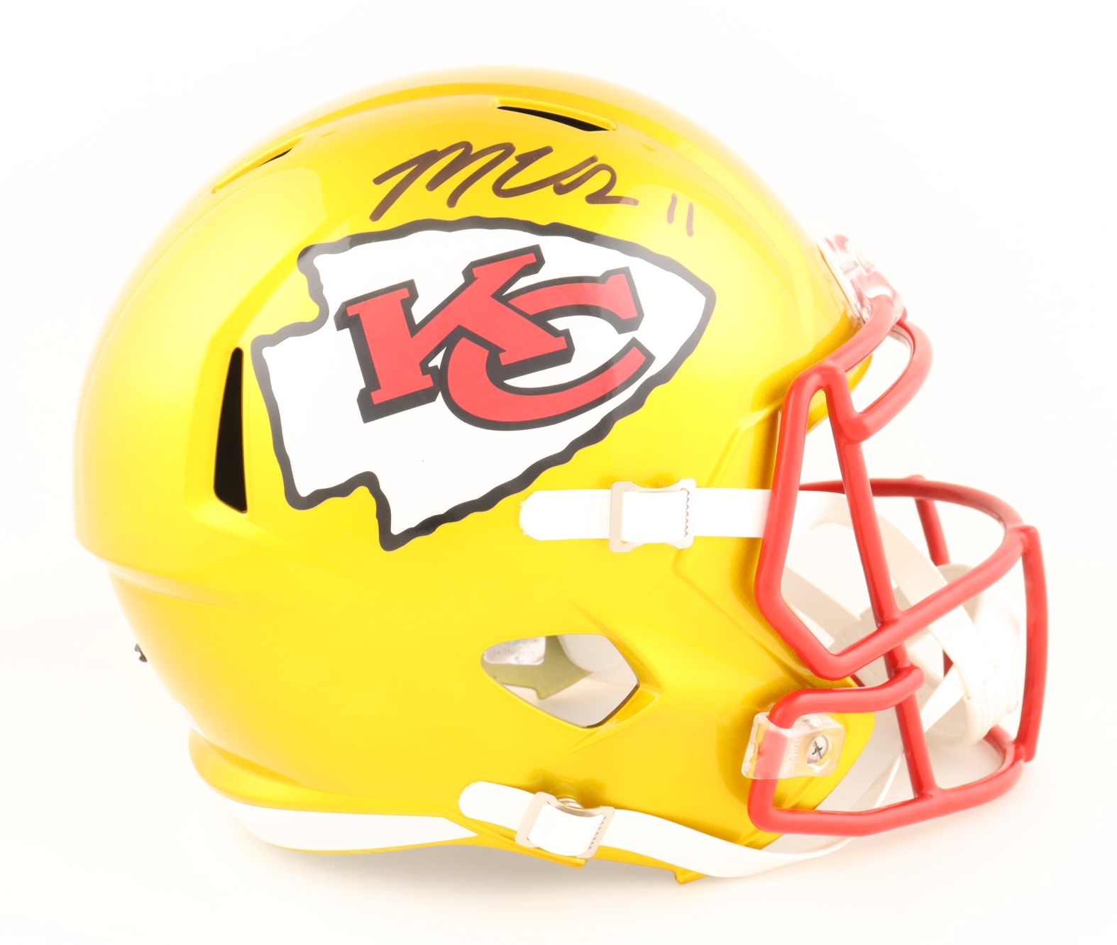 Marquez Valdes-Scantling Signed Chiefs Full-Size Flash Alternate Speed Helmet (Beckett) at PristineAuction.com Marquez Valdes-Scantling Signed Chiefs Full-Size Flash Alternate Speed Helmet (Beckett) at PristineAuction.com