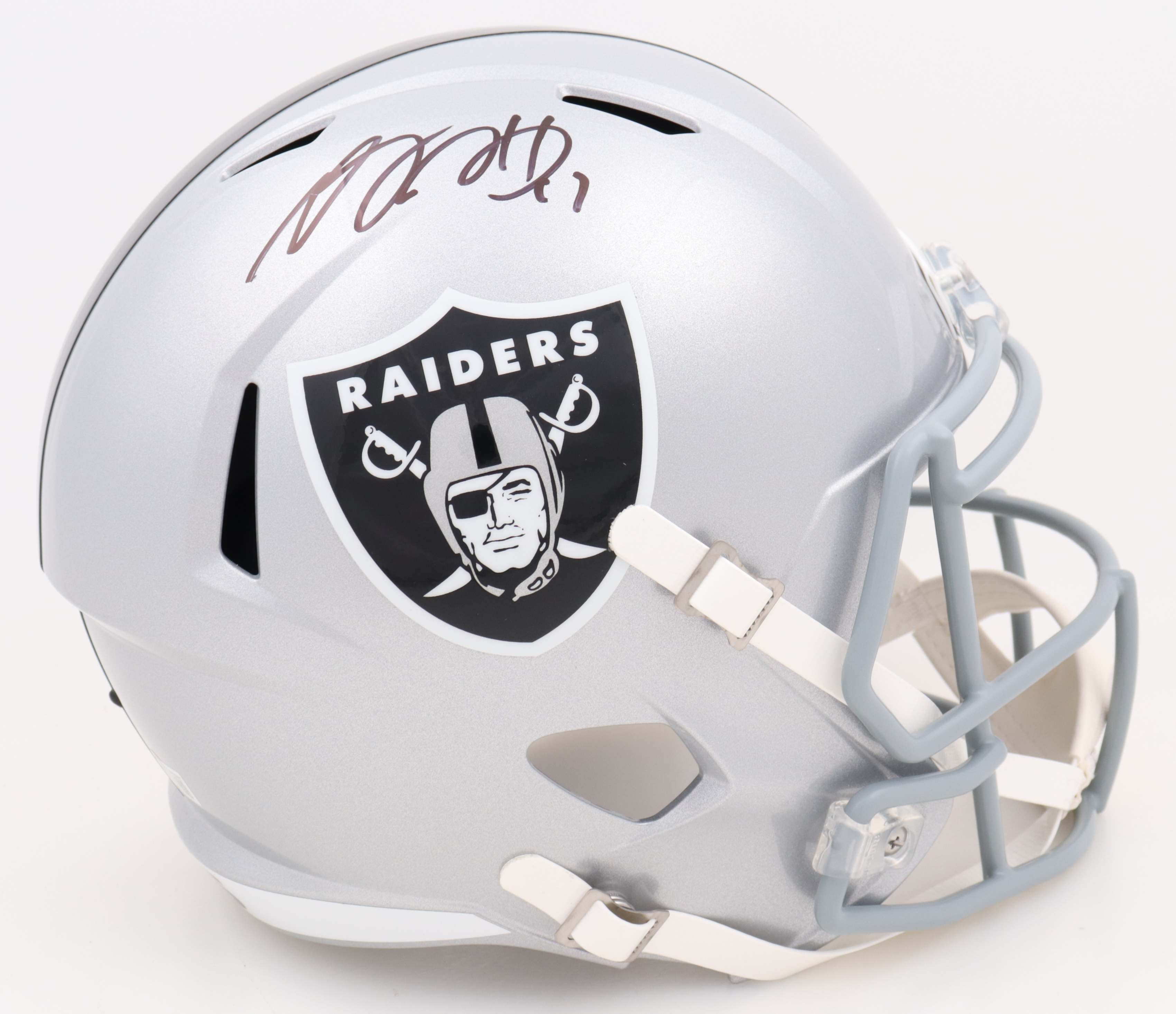 Davante Adams Signed Raiders Full Size Speed Helmet (Beckett) at PristineAuction.com Davante Adams Signed Raiders Full Size Speed Helmet (Beckett) at PristineAuction.com