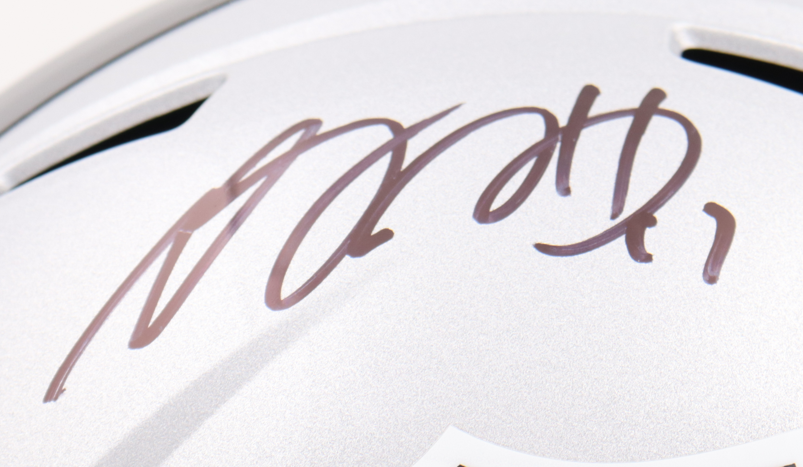 Davante Adams Signed Raiders Full Size Speed Helmet (Beckett) at PristineAuction.com Davante Adams Signed Raiders Full Size Speed Helmet (Beckett) at PristineAuction.com