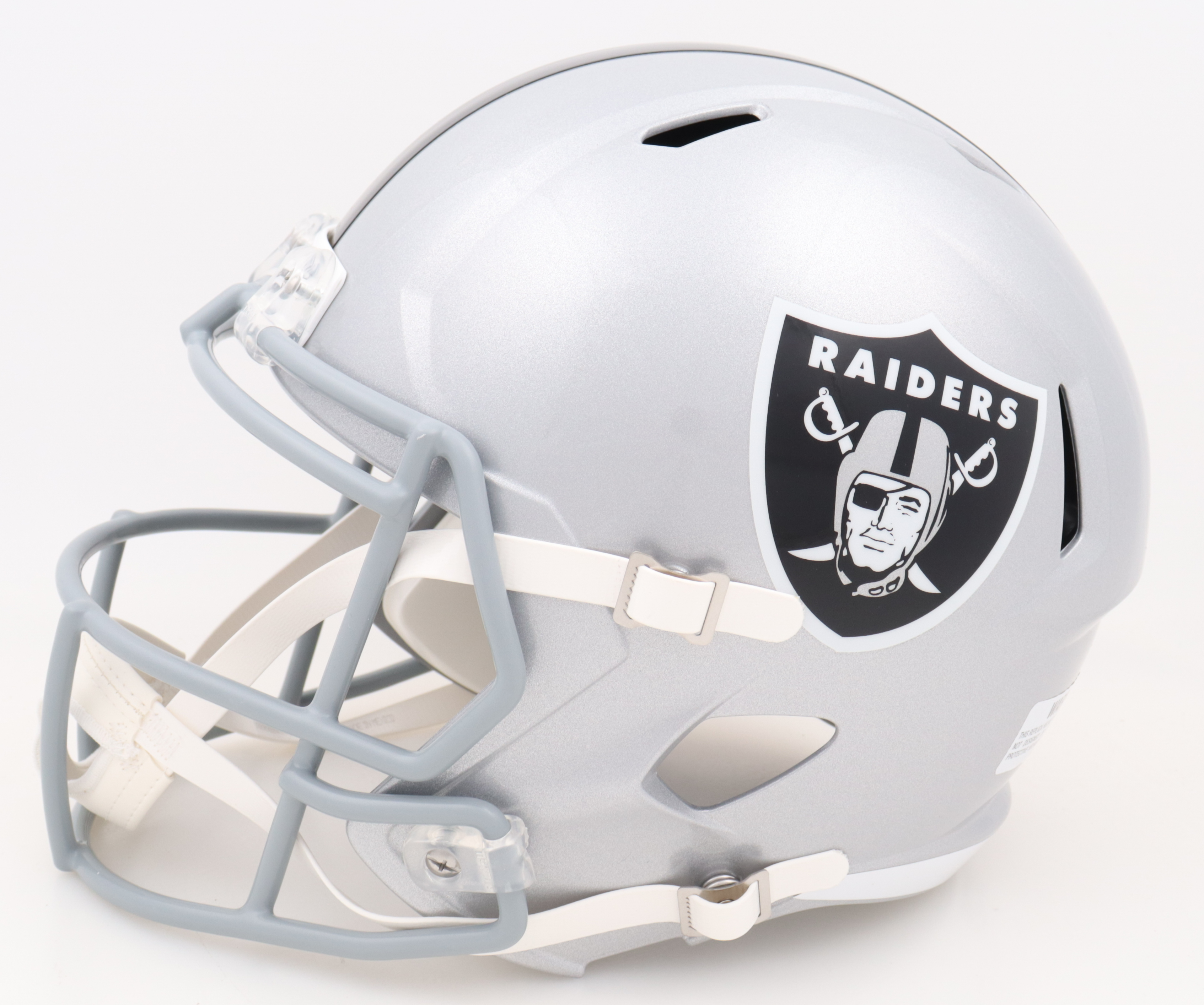 Davante Adams Signed Raiders Full Size Speed Helmet (Beckett) at PristineAuction.com Davante Adams Signed Raiders Full Size Speed Helmet (Beckett) at PristineAuction.com