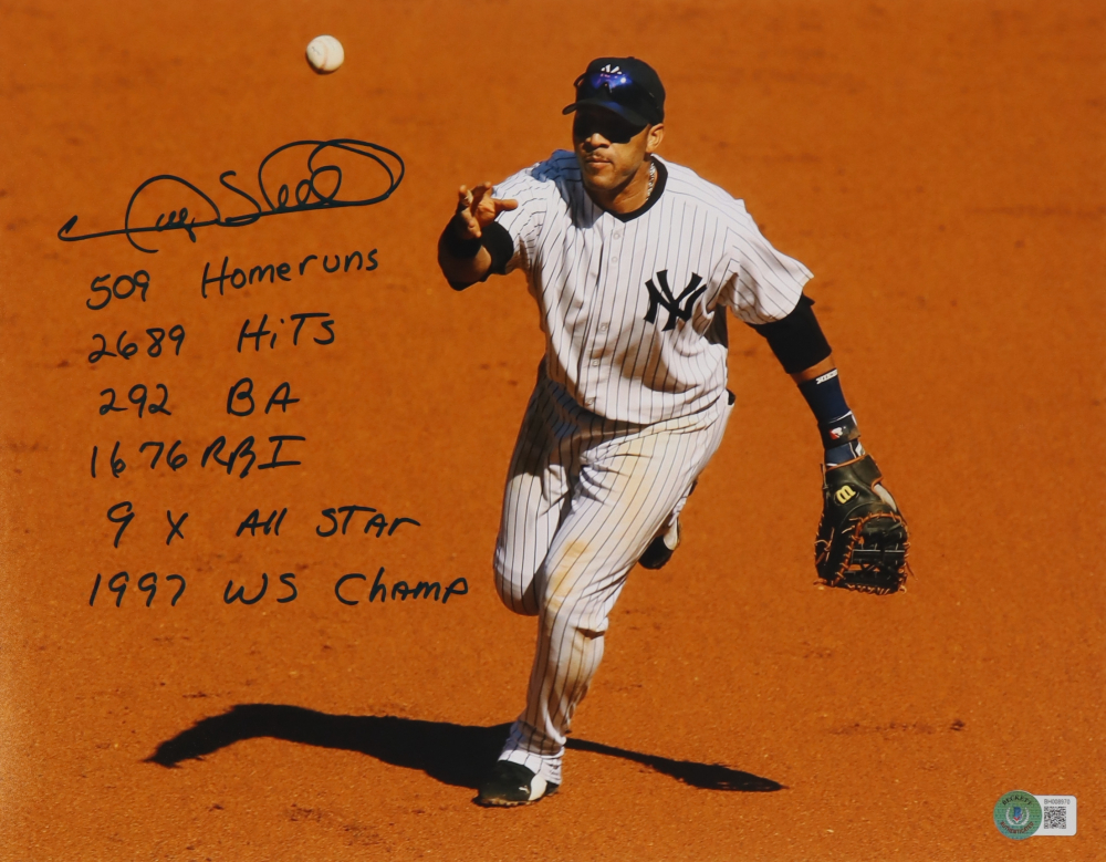 Gary Sheffield Signed Yankees 11x14 Photo with Multiple Career Stat ...