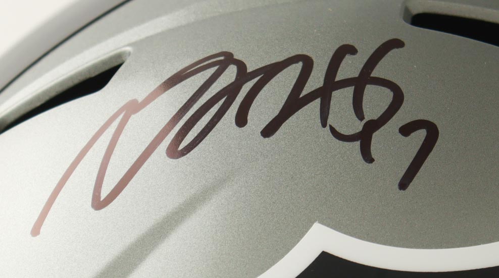 Davante Adams Signed Raiders Full-Size Flash Alternate Speed Helmet (Beckett) at PristineAuction.com Davante Adams Signed Raiders Full-Size Flash Alternate Speed Helmet (Beckett) at PristineAuction.com