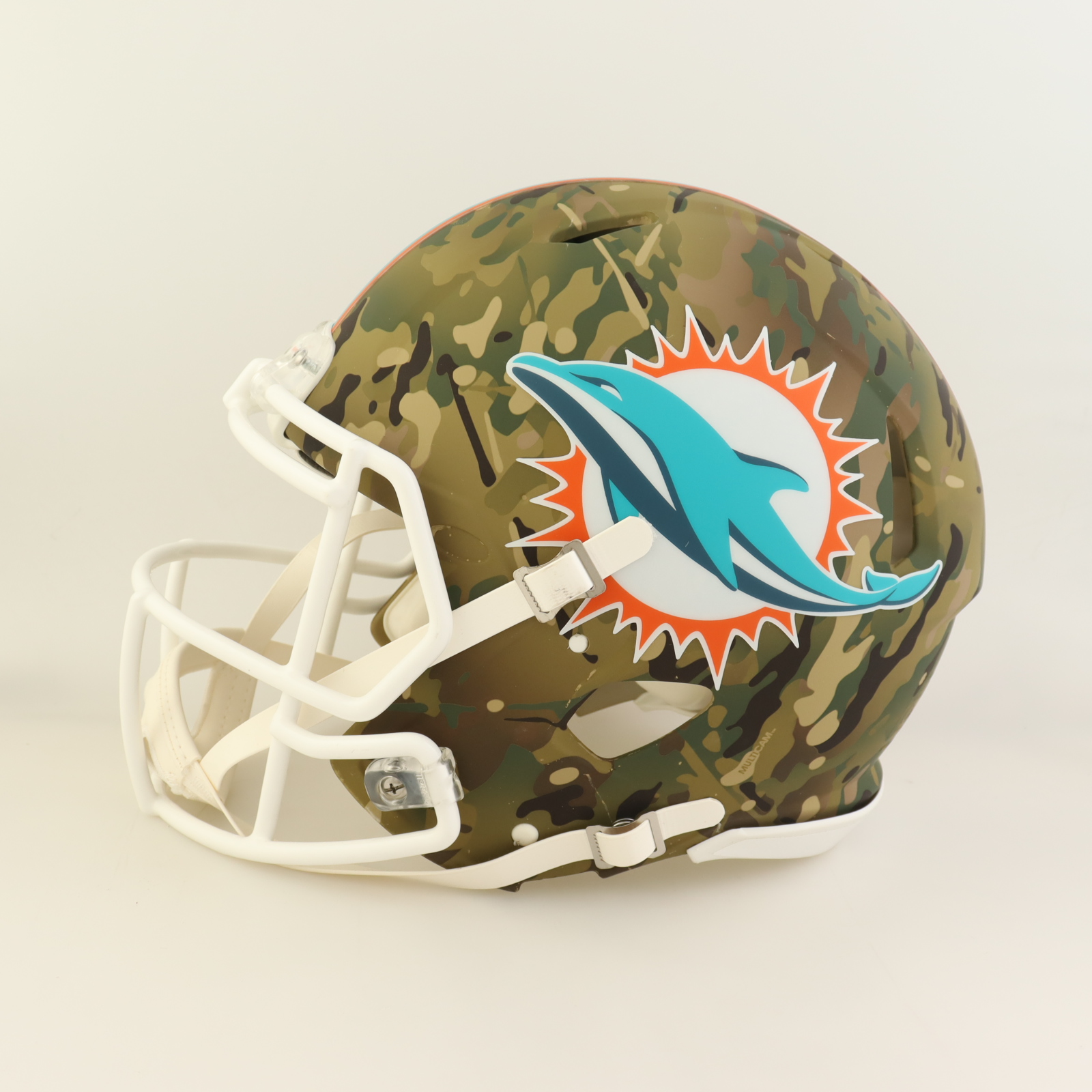 Dan Marino Signed Dolphins Full-Size Authentic On-Field Camo Alternate Speed Helmet (Beckett) at PristineAuction.com Dan Marino Signed Dolphins Full-Size Authentic On-Field Camo Alternate Speed Helmet (Beckett) at PristineAuction.com
