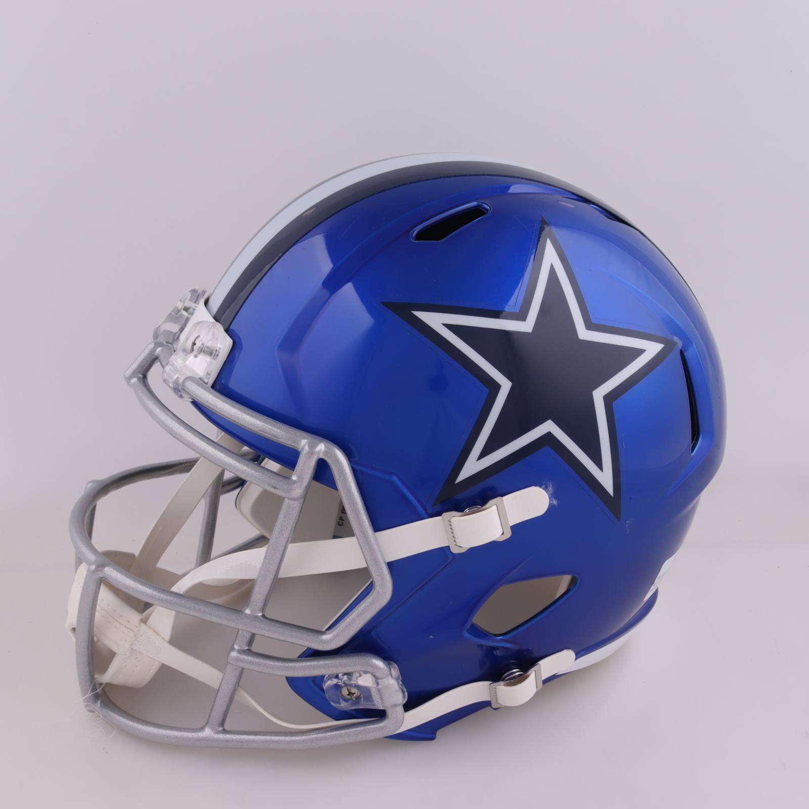 Trevon Diggs Signed Cowboys Full-Size Flash Alternate Speed Helmet (Beckett) at PristineAuction.com Trevon Diggs Signed Cowboys Full-Size Flash Alternate Speed Helmet (Beckett) at PristineAuction.com
