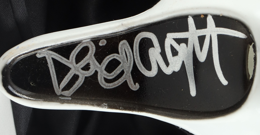 David Arquette Signed "Scream" Ghost Face Mask (Beckett & AutographCOA) at PristineAuction.com David Arquette Signed "Scream" Ghost Face Mask (Beckett & AutographCOA) at PristineAuction.com