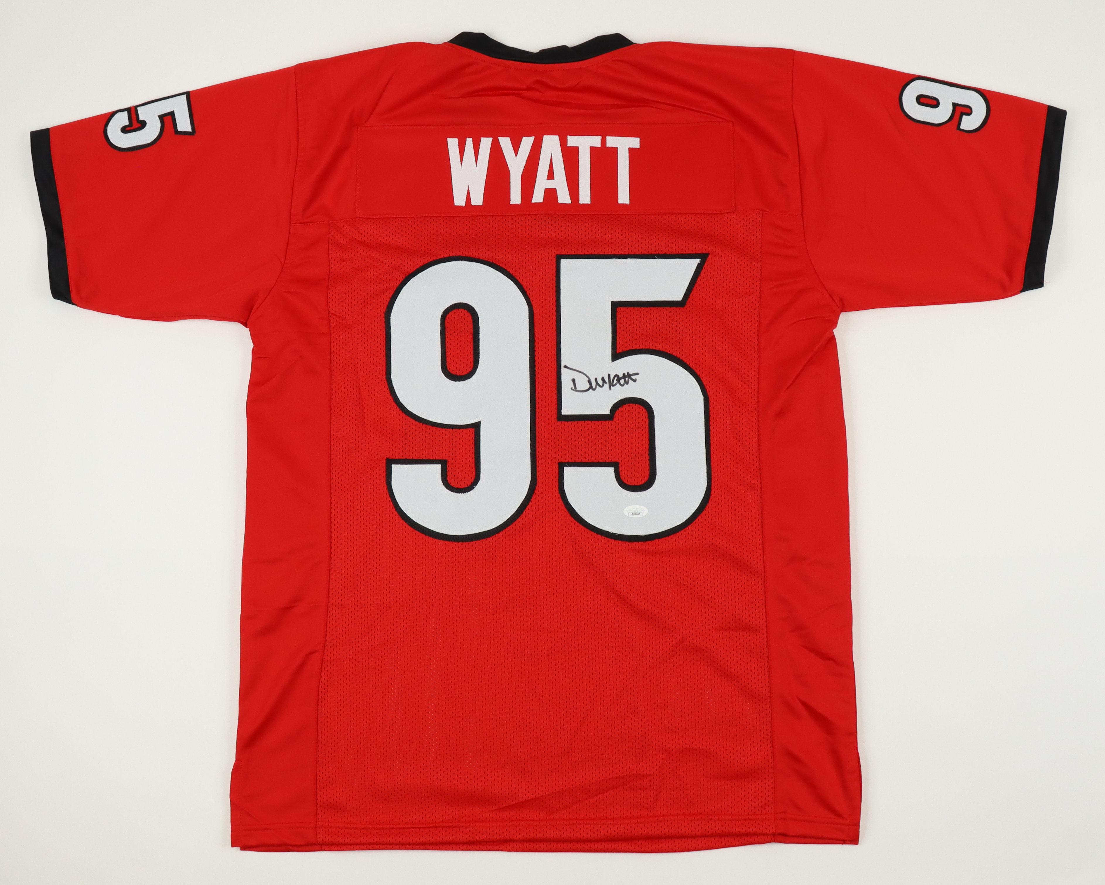 Devonte Wyatt Signed Jersey (JSA) at PristineAuction.com Devonte Wyatt Signed Jersey (JSA) at PristineAuction.com