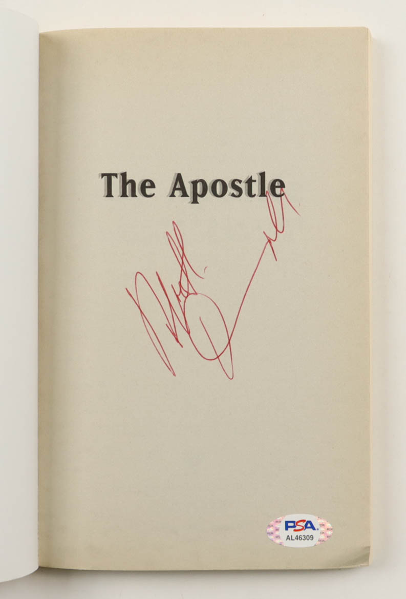 Robert Duvall Signed "The Apostle" Softcover Book (PSA) at PristineAuction.com Robert Duvall Signed "The Apostle" Softcover Book (PSA) at PristineAuction.com