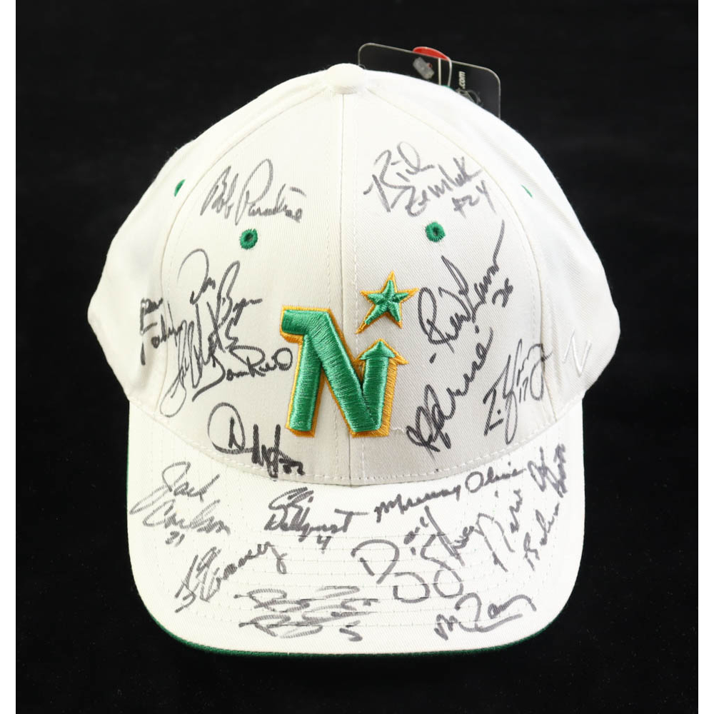 North Stars Hat Signed by (19) with Mike Ramsey, Jack Carlson, Bob Paradise, Richard Zemlak