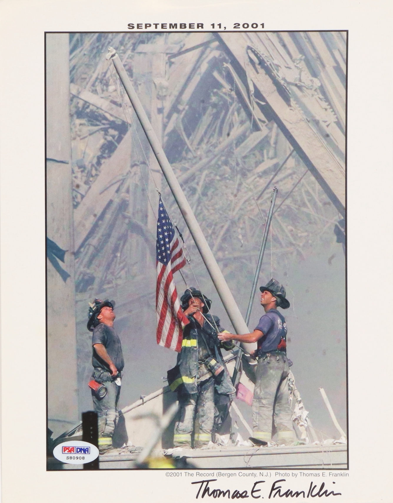 Thomas E. Franklin Signed "Raising the Flag at Ground Zero" 8x12 Photo (PSA) at PristineAuction.com Thomas E. Franklin Signed "Raising the Flag at Ground Zero" 8x12 Photo (PSA) at PristineAuction.com