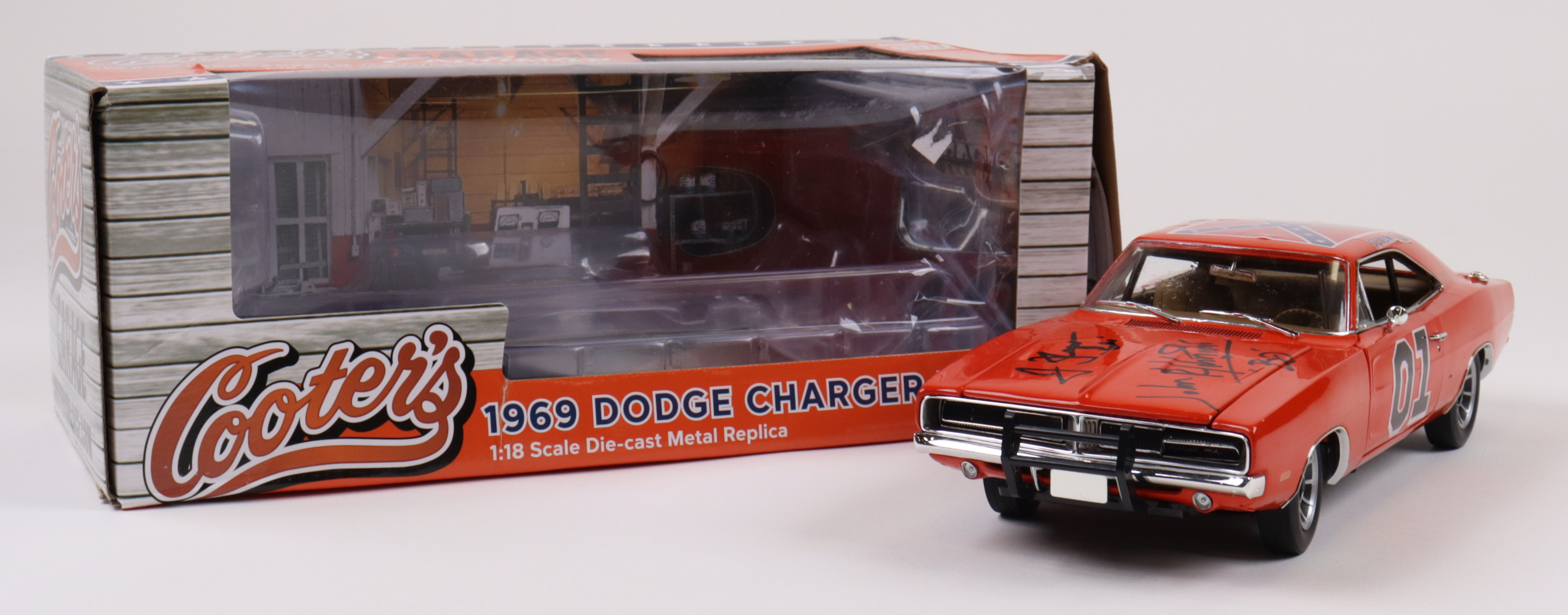 Catherine Bach, Tom Wopat & John Schneider Signed "The Dukes Of Hazzard" General Lee #01 1969 Dodge Charger 1:18 Premium Diecast Car with Multiple Inscriptions (JSA) at PristineAuction.com Catherine Bach, Tom Wopat & John Schneider Signed "The Dukes Of Hazzard" General Lee #01 1969 Dodge Charger 1:18 Premium Diecast Car with Multiple Inscriptions (JSA) at PristineAuction.com