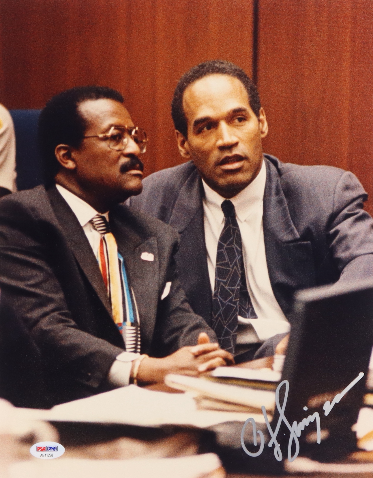 O. J. Simpson Signed 11x14 Photo (PSA) at PristineAuction.com O. J. Simpson Signed 11x14 Photo (PSA) at PristineAuction.com