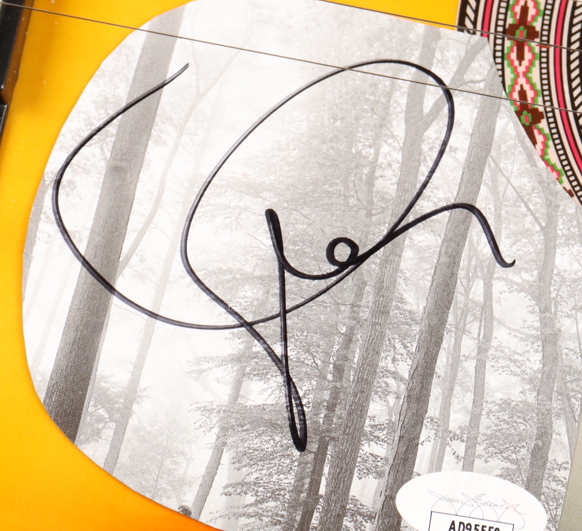 Taylor Swift Signed 39" Acoustic Guitar (JSA) at PristineAuction.com Taylor Swift Signed 39" Acoustic Guitar (JSA) at PristineAuction.com