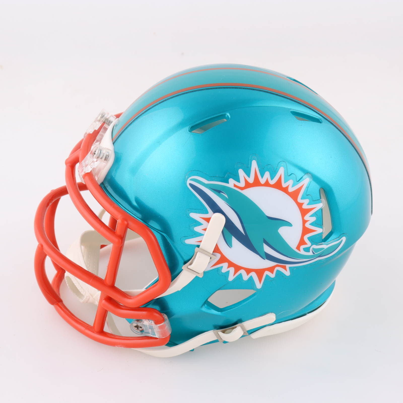 Tyreek Hill Signed Dolphins Flash Alternate Speed Mini Helmet (Beckett) at PristineAuction.com Tyreek Hill Signed Dolphins Flash Alternate Speed Mini Helmet (Beckett) at PristineAuction.com